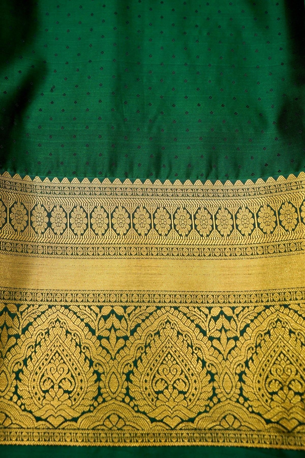 Devyani - Rani Pink Kanchi Pattu Silk Saree with Emerald Green Border