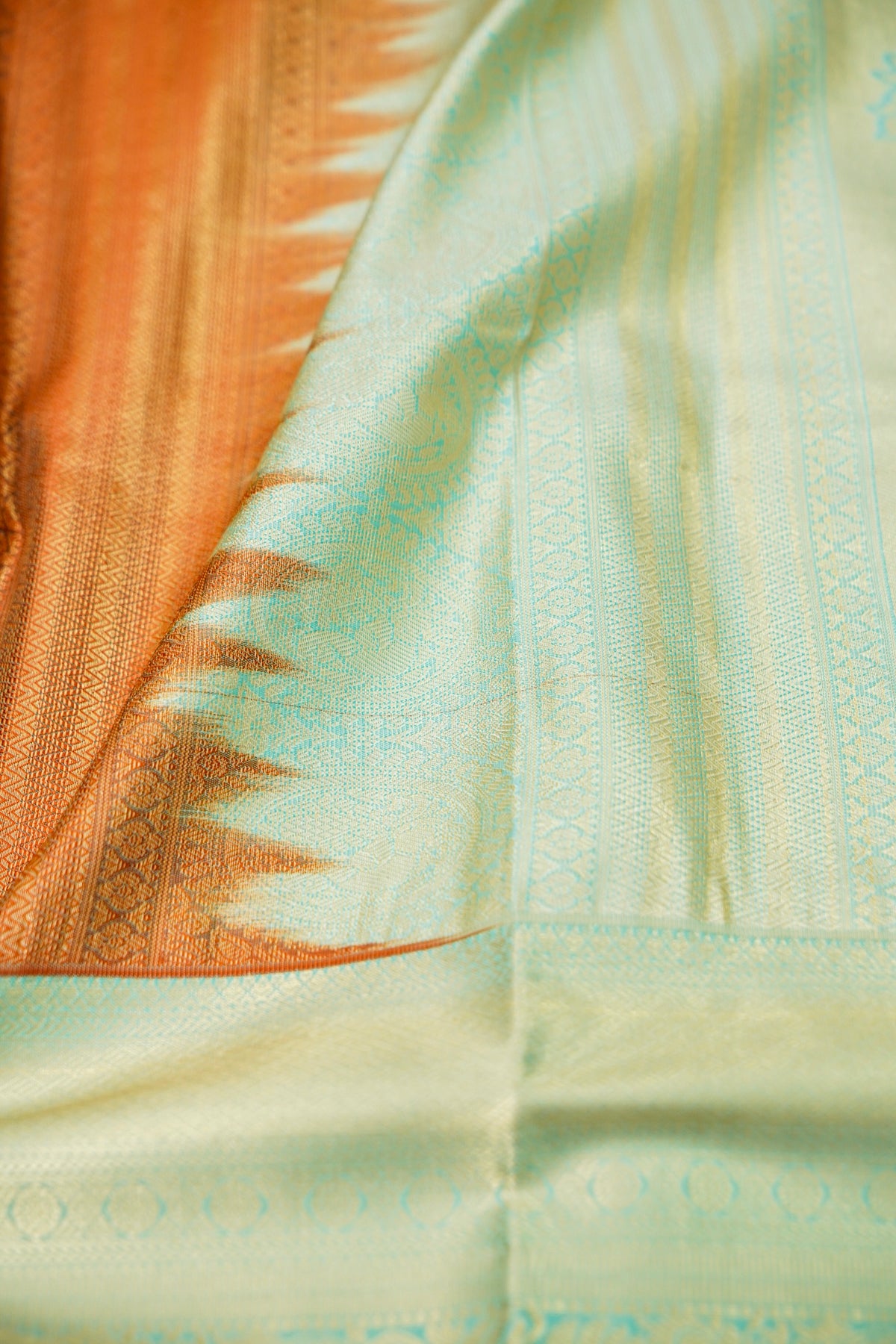 Devyani - Mauve Vintage Style Kanjivaram Silk Saree with Seafoam Green Korvai Border