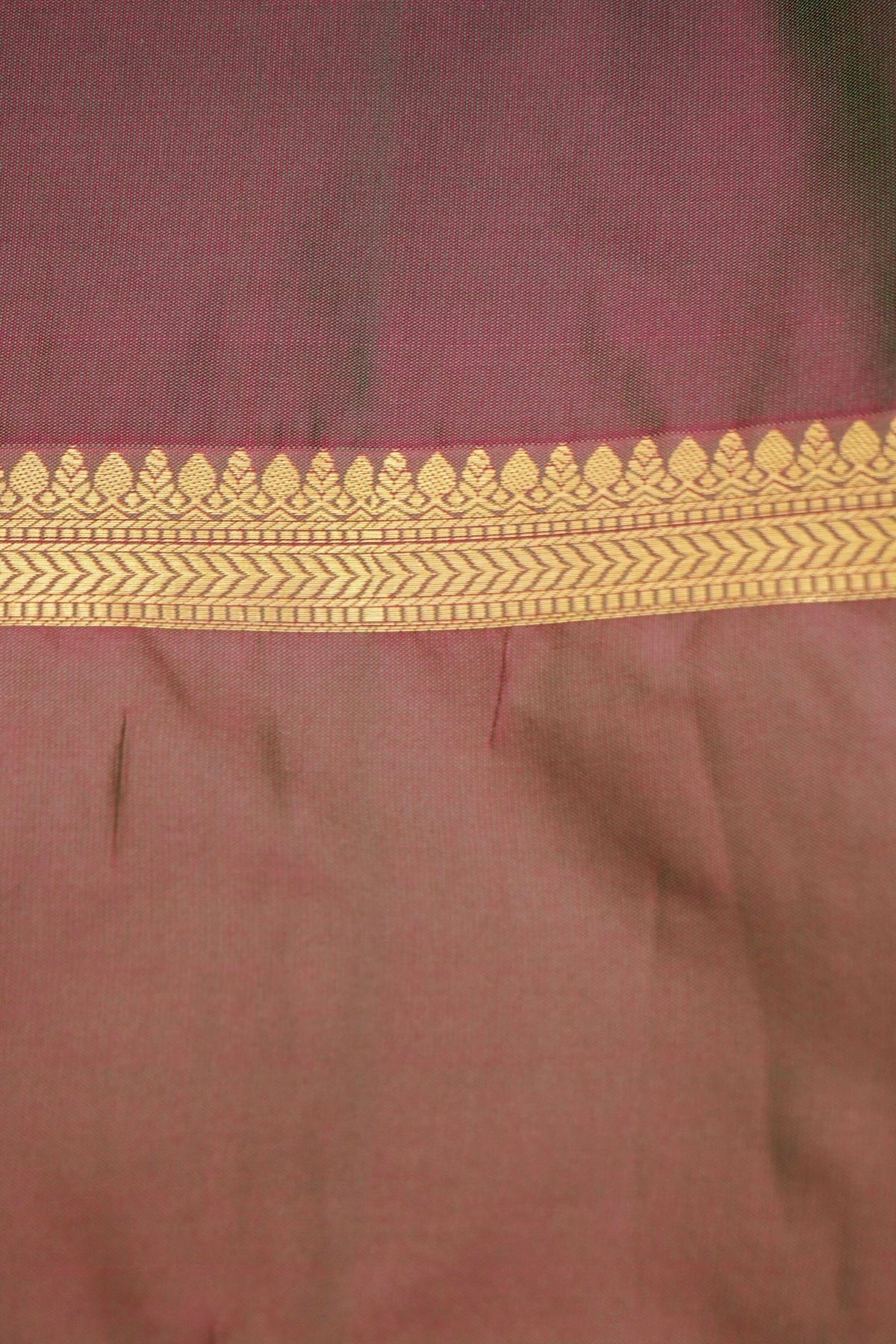 Devyani - Emerald Green Kanjivaram Silk Saree with Mauve Korvai Border