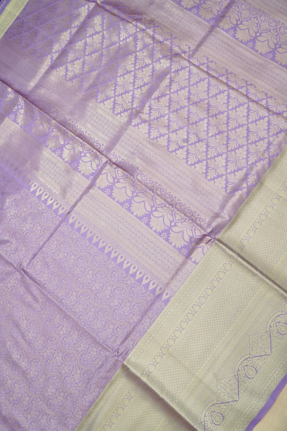 Devyani - Lavender Kanchi Pattu Silk Saree with Champagne Border