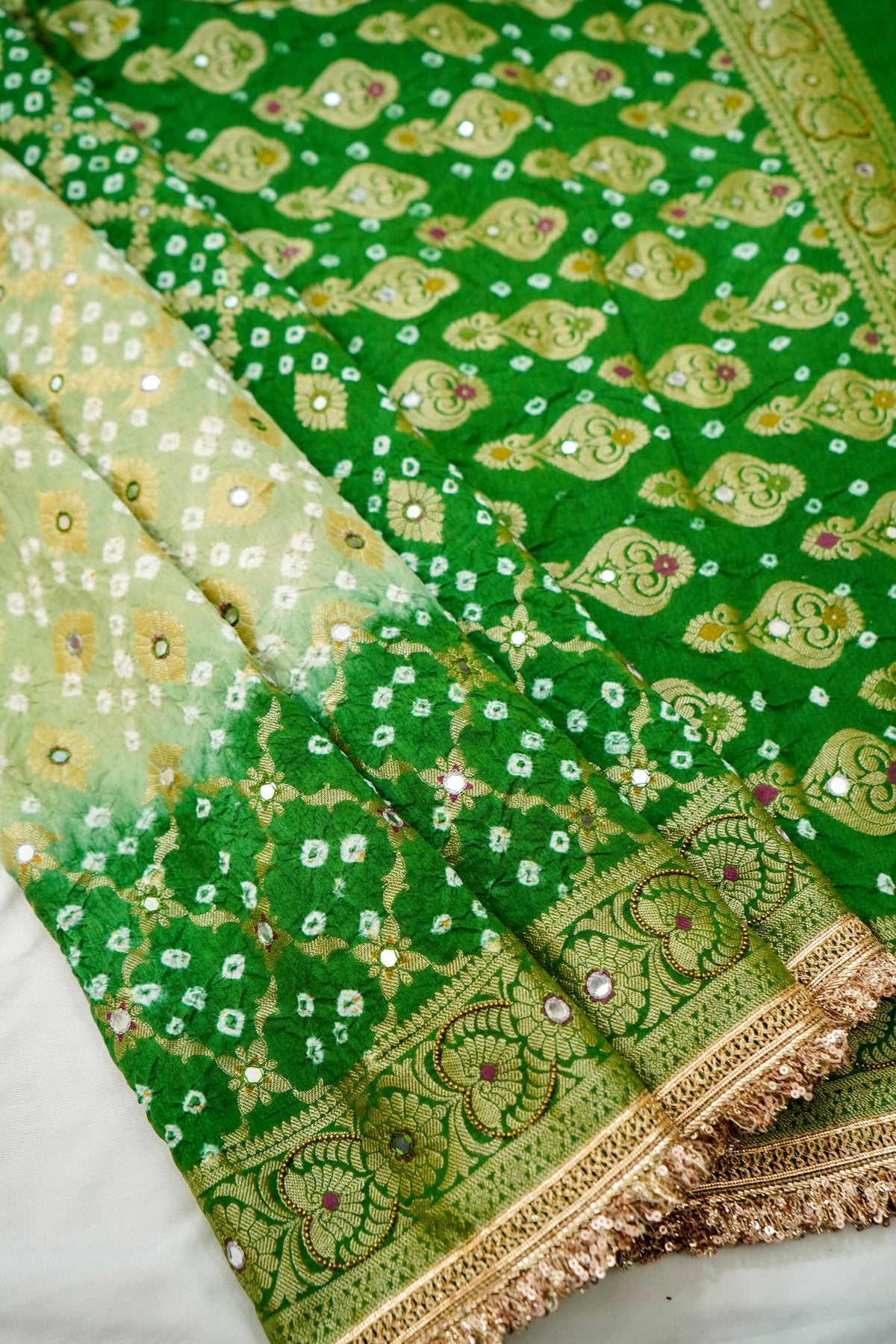 Dual-Tone Paisley Motif Mint and Emerald Green Bandhani Dupion Silk Saree