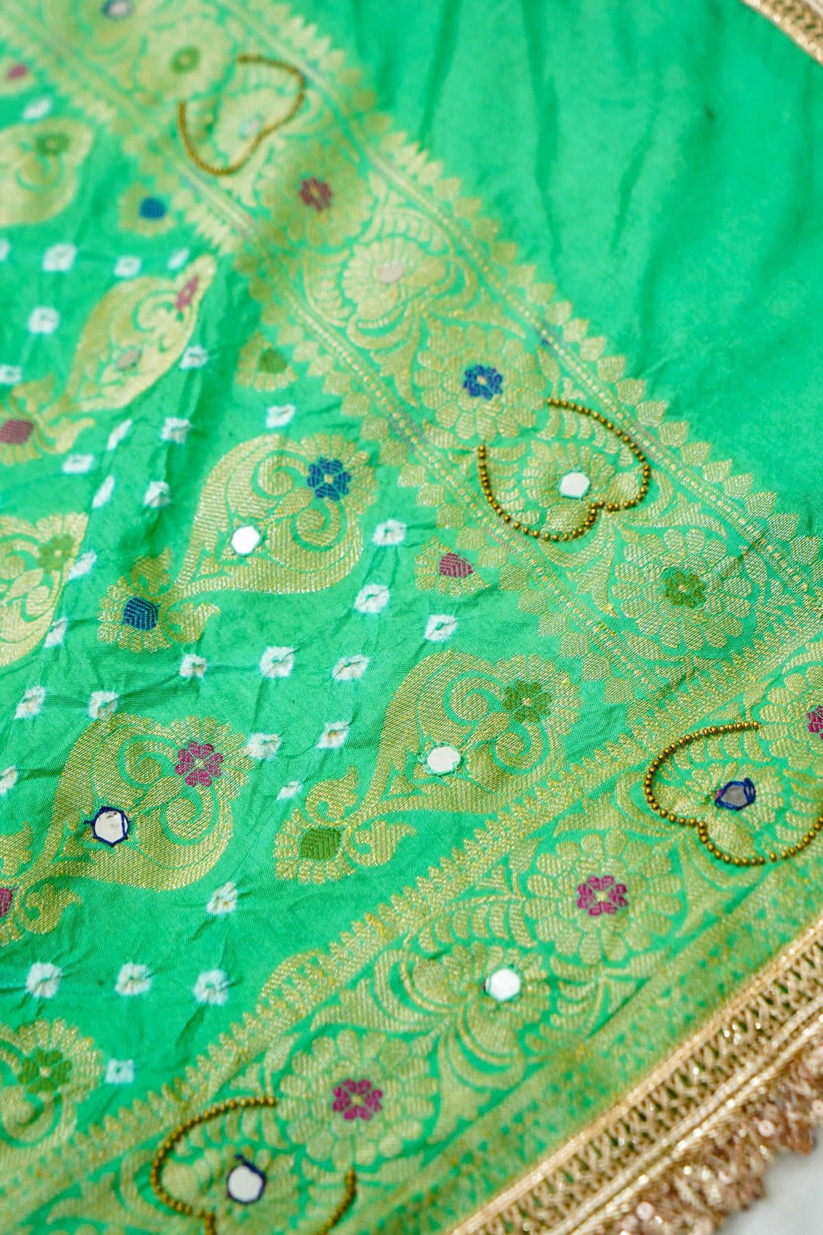 Dual-Tone Paisley Motif Royal Blue and Emerald Green Bandhani Dupion Silk Saree