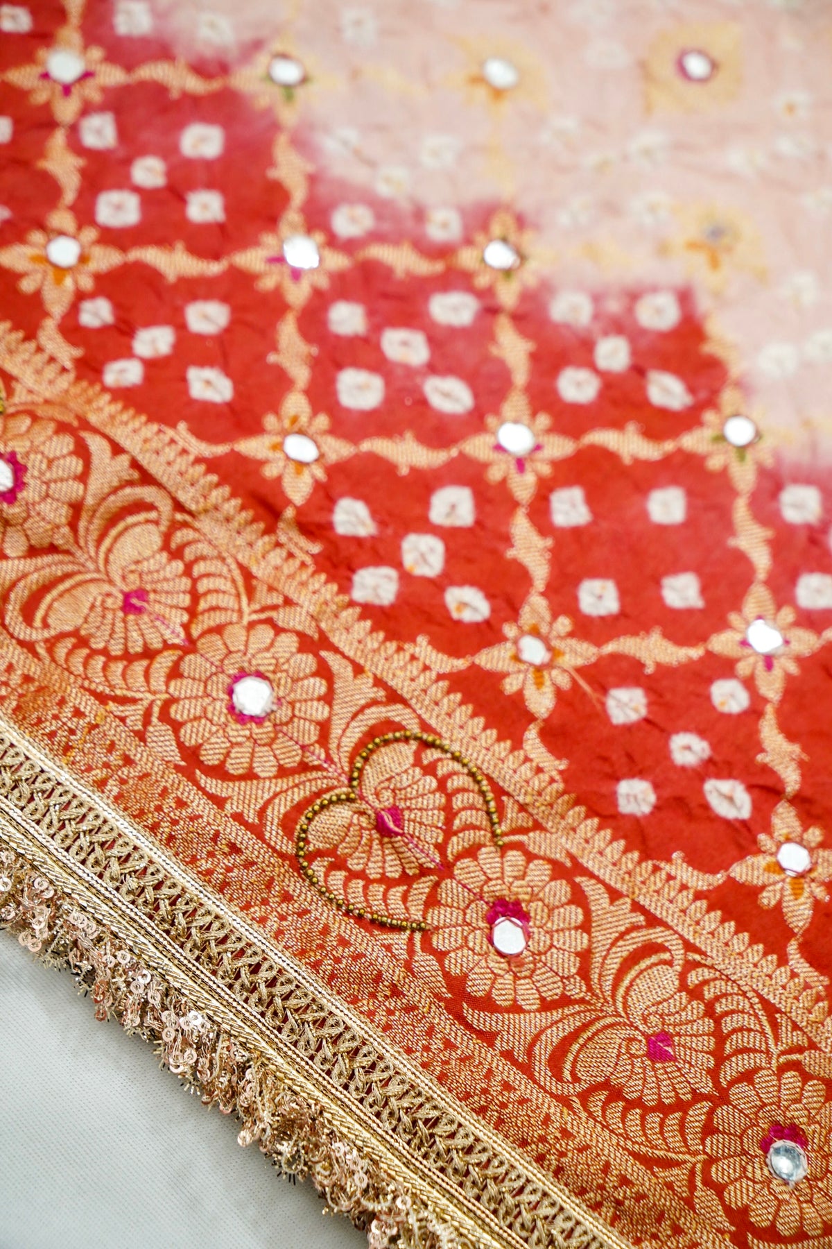 Dual-Tone Paisley Motif Blush Pink and Vermilion Red Bandhani Dupion Silk Saree