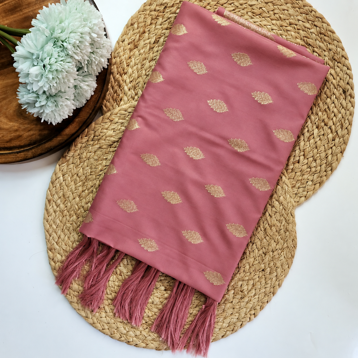 Mauve Pink Banarasi Tapetta Silk Leaf Weave Dupatta