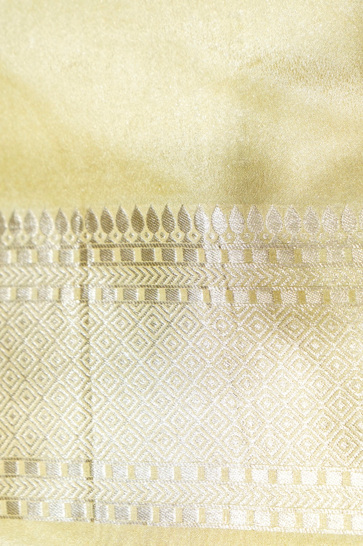 Royal Purple Bell Motifs Crepe Georgette Silk Saree with Champagne Border