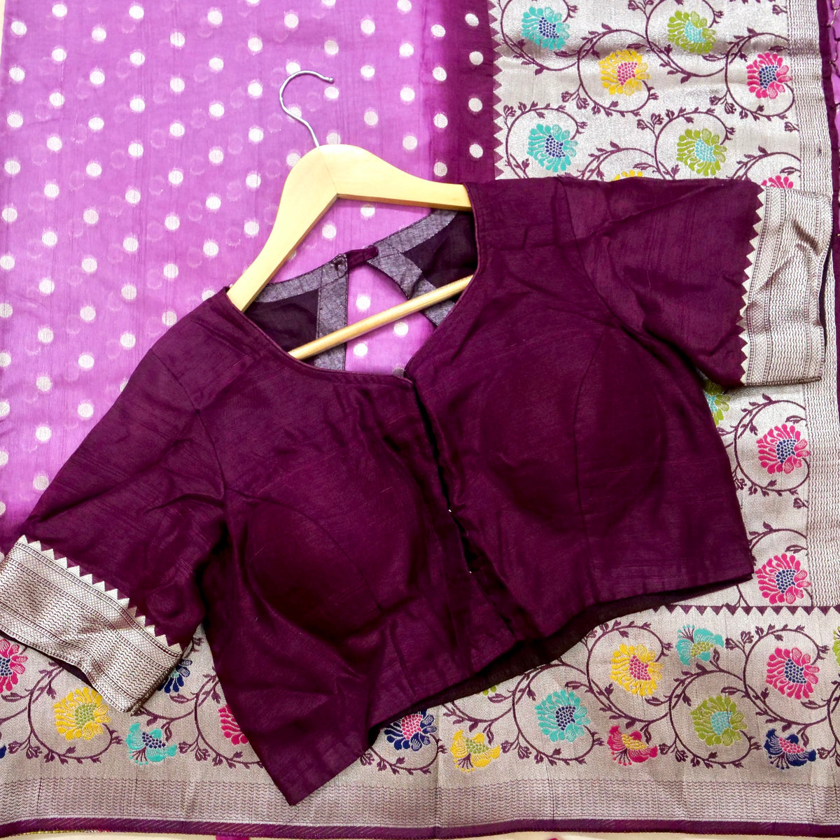 Mauve Pink Raw Silk Polka Dot Saree with Floral Border