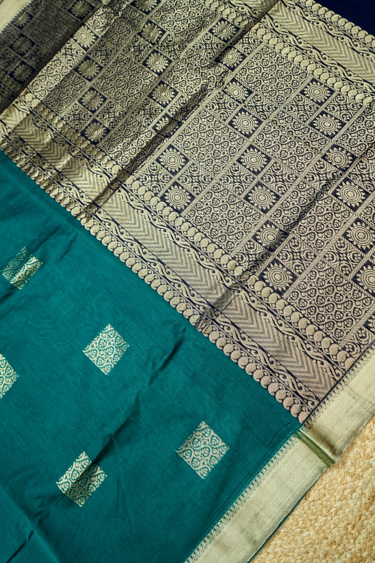 Suvarna - Peacock Teal Maheshwari Silk Saree with Antique Gold Border