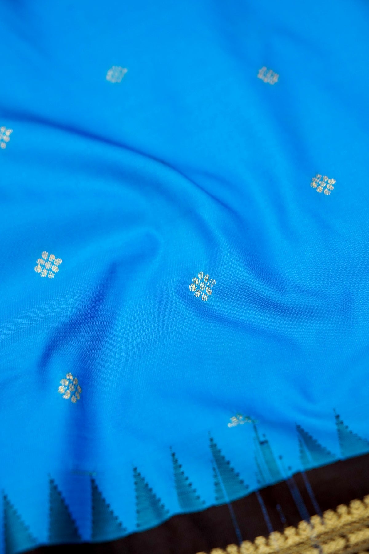Suvarna - Bright Turquoise Blue Gadwal Silk Saree with Brown Gold Border