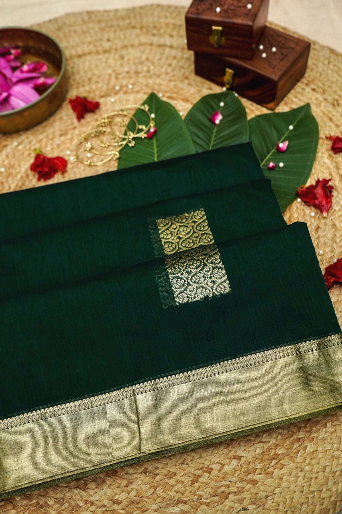 Suvarna - Bottle Green Maheshwari Silk Saree with Antique Gold Border