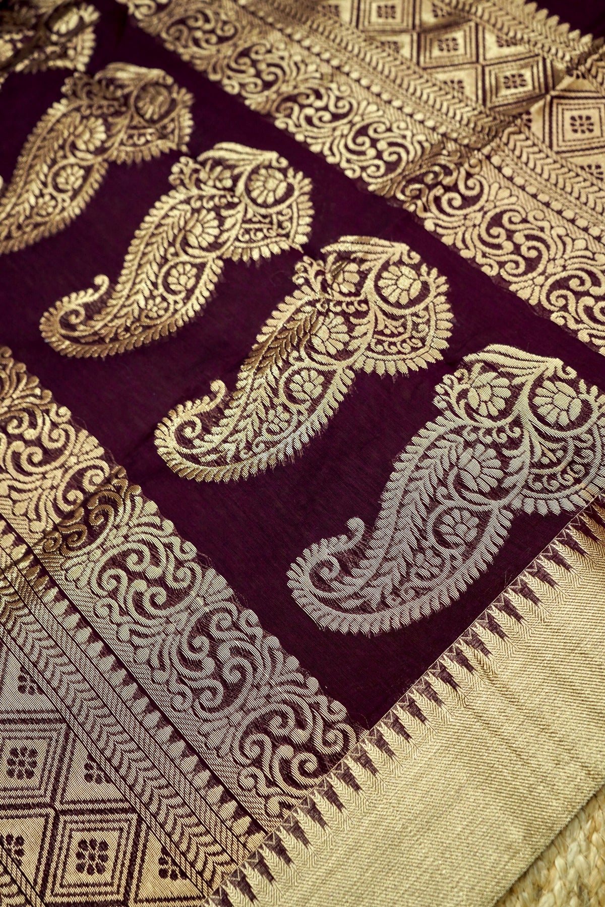 Suvarna - Sage Olive Green Maheshwari Silk Saree with Antique Gold Border