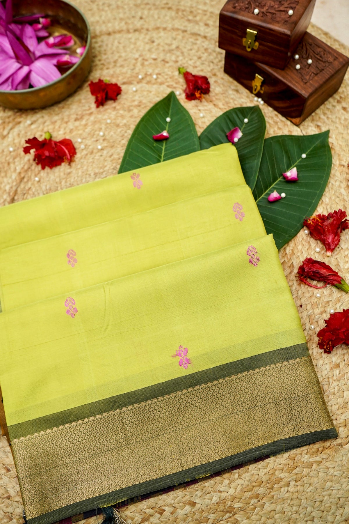Suvarna - Lime Yellow Maheshwari Silk Saree