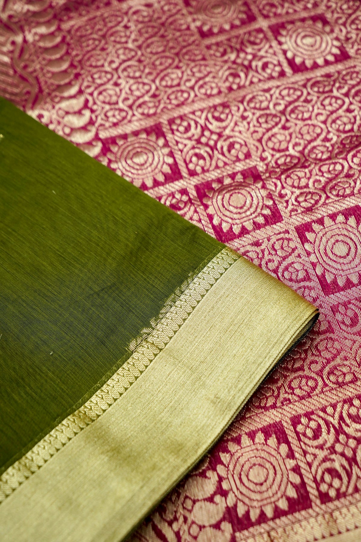 Suvarna - Dark Olive Green Maheshwari Silk Saree with Antique Gold Border