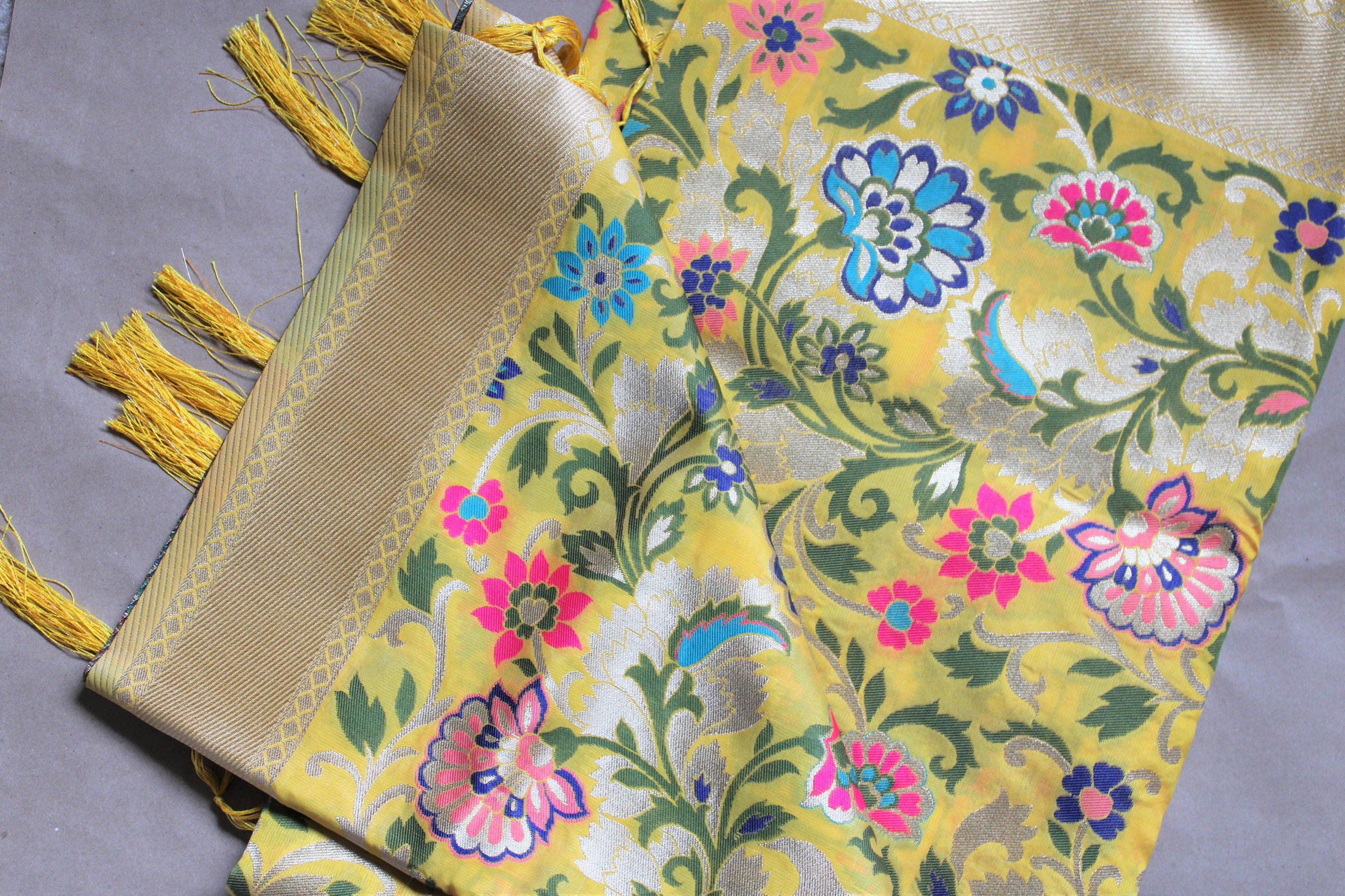 Banarasi Silk Dupatta, multicolor floral handweaving