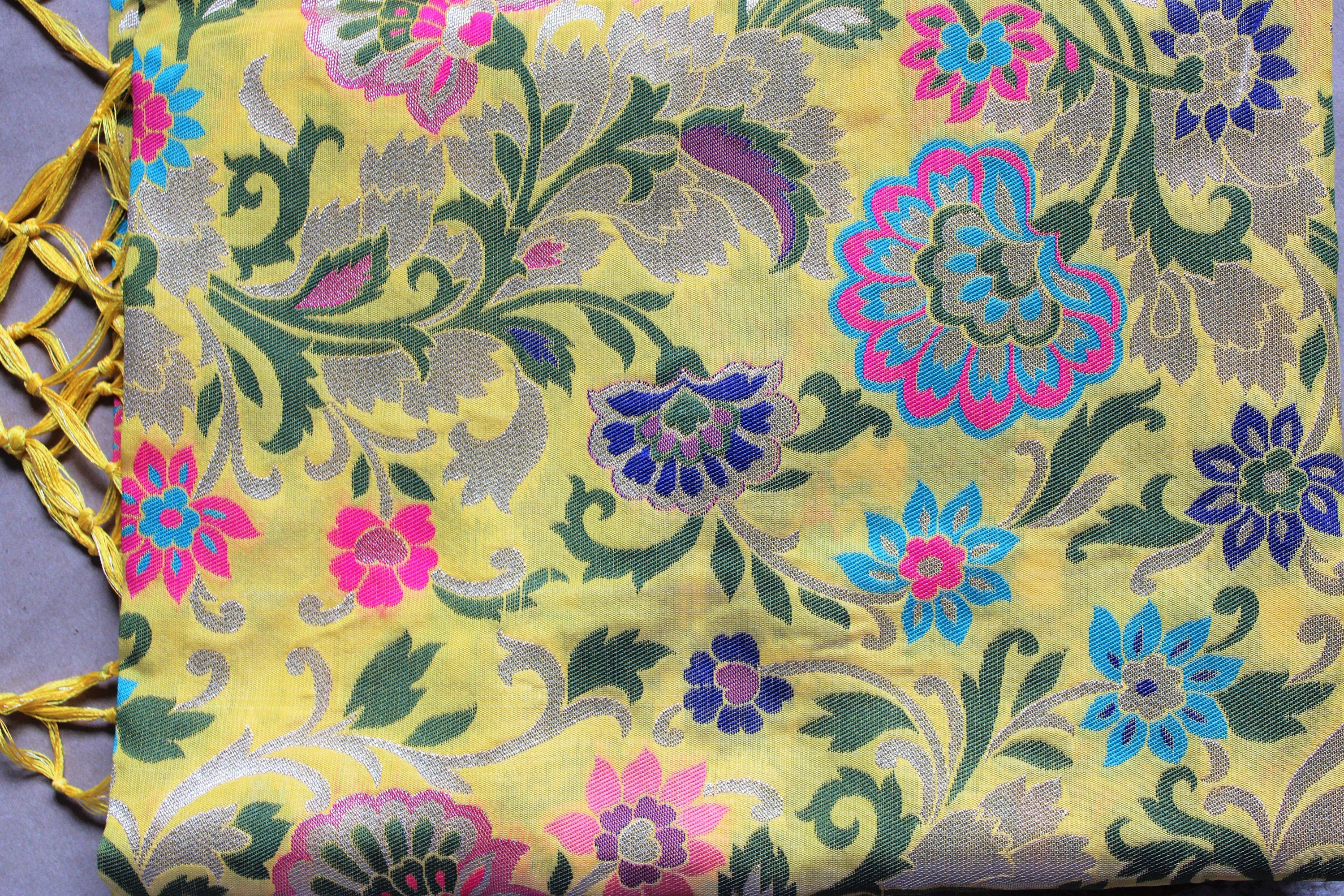 Banarasi Silk Dupatta, multicolor floral handweaving