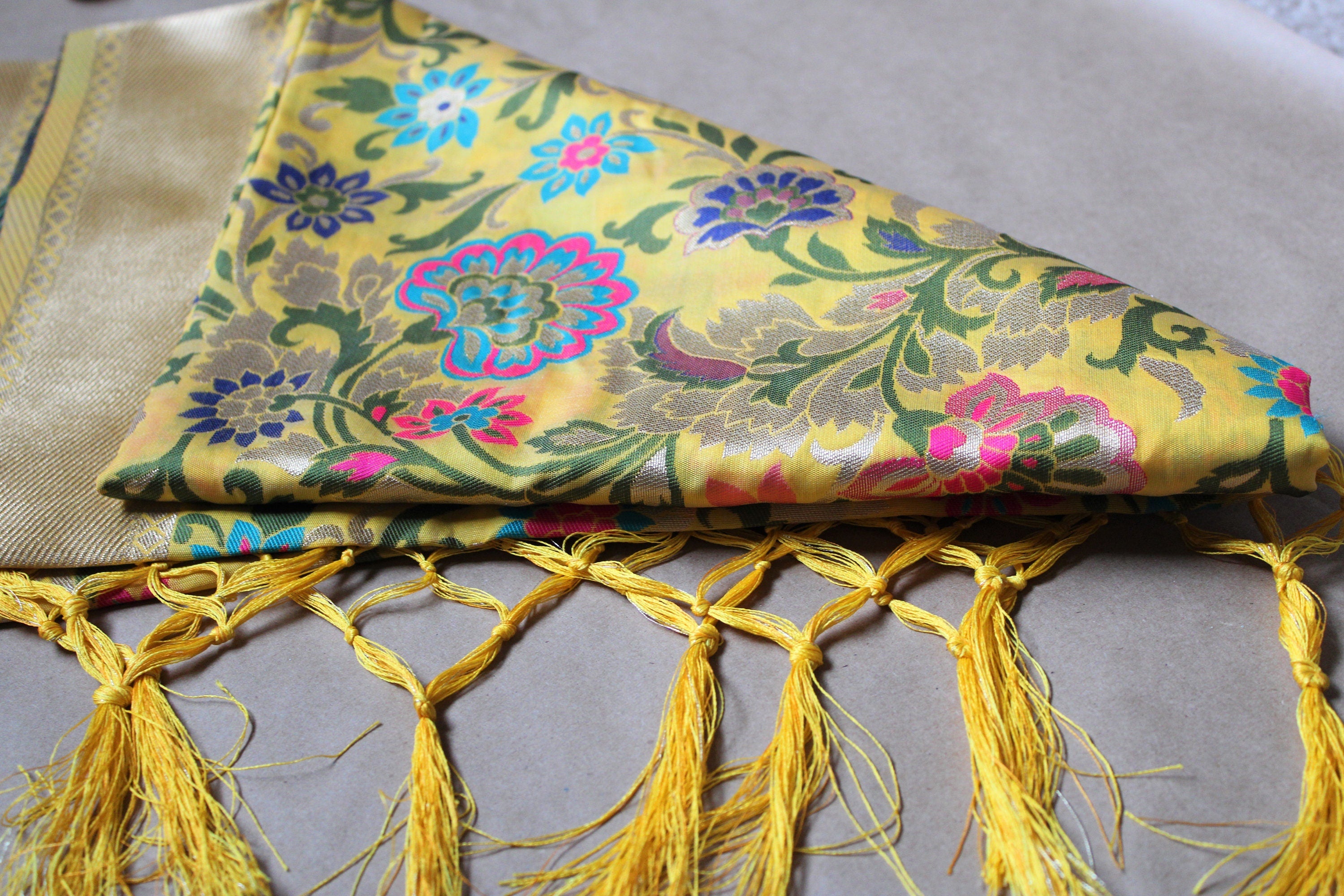 Banarasi Silk Dupatta, multicolor floral handweaving