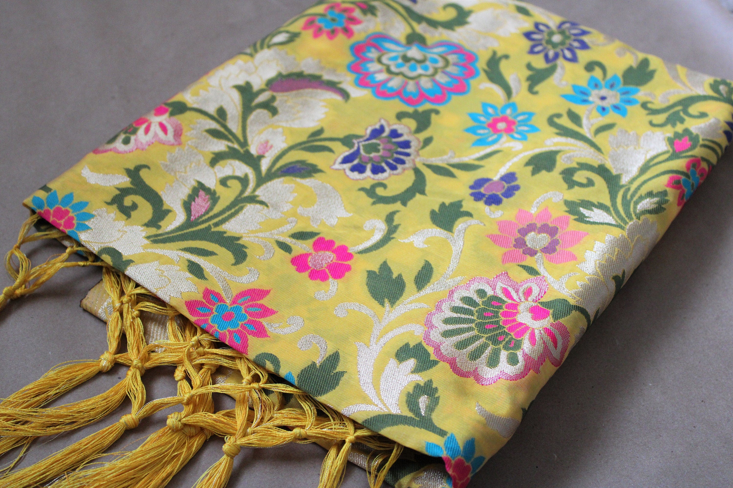 Banarasi Silk Dupatta, multicolor floral handweaving