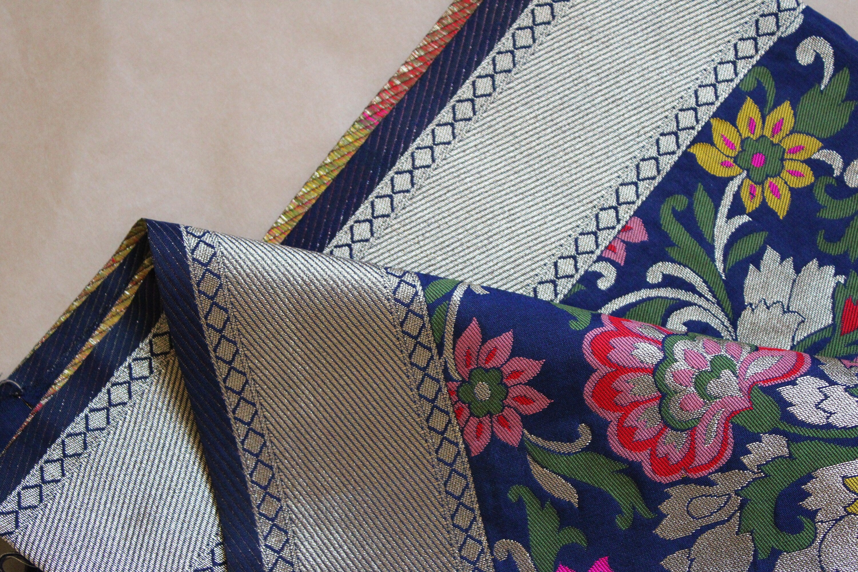 Banarasi Silk Navy Blue Dupatta with multicolor floral handweaving