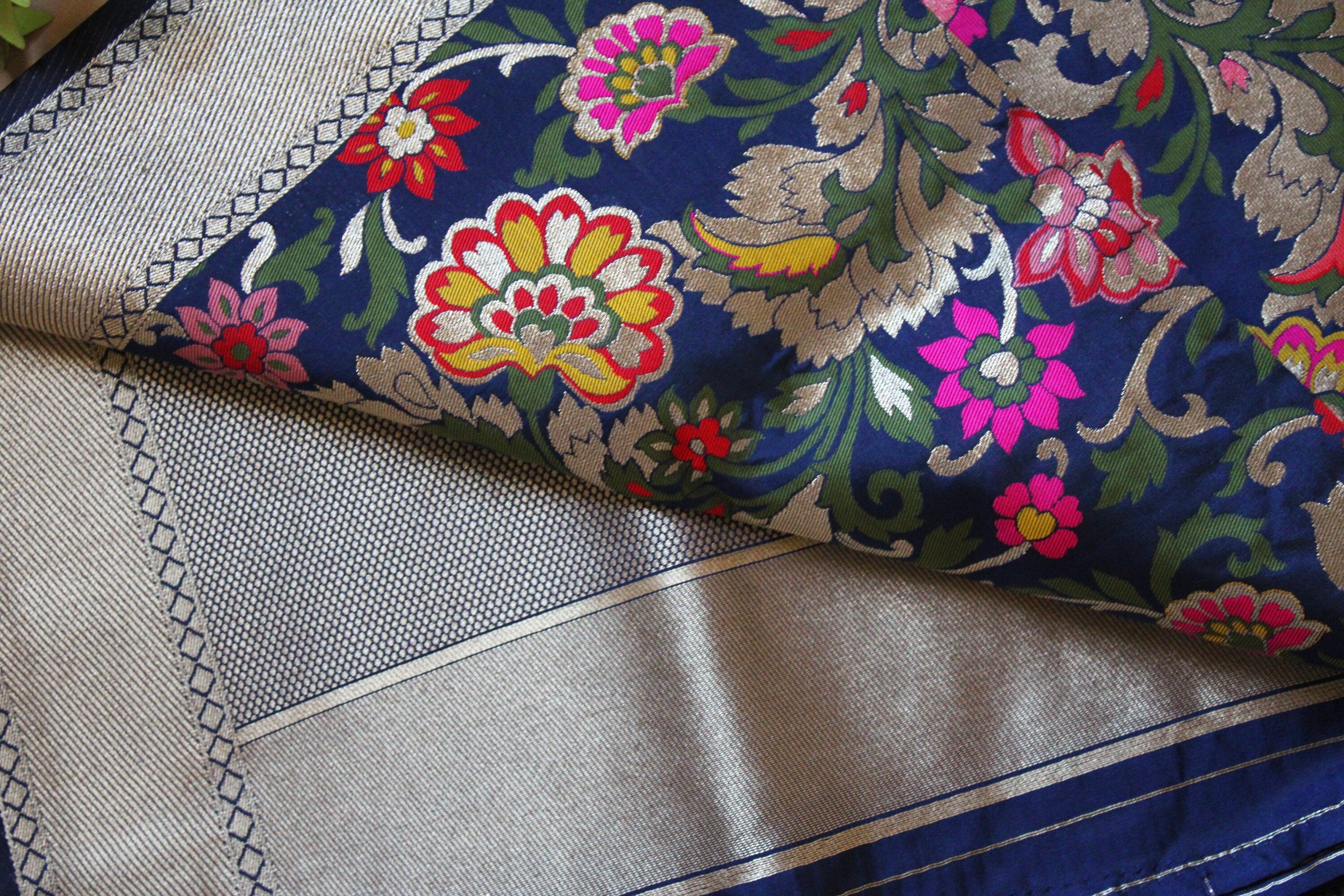 Banarasi Silk Navy Blue Dupatta with multicolor floral handweaving