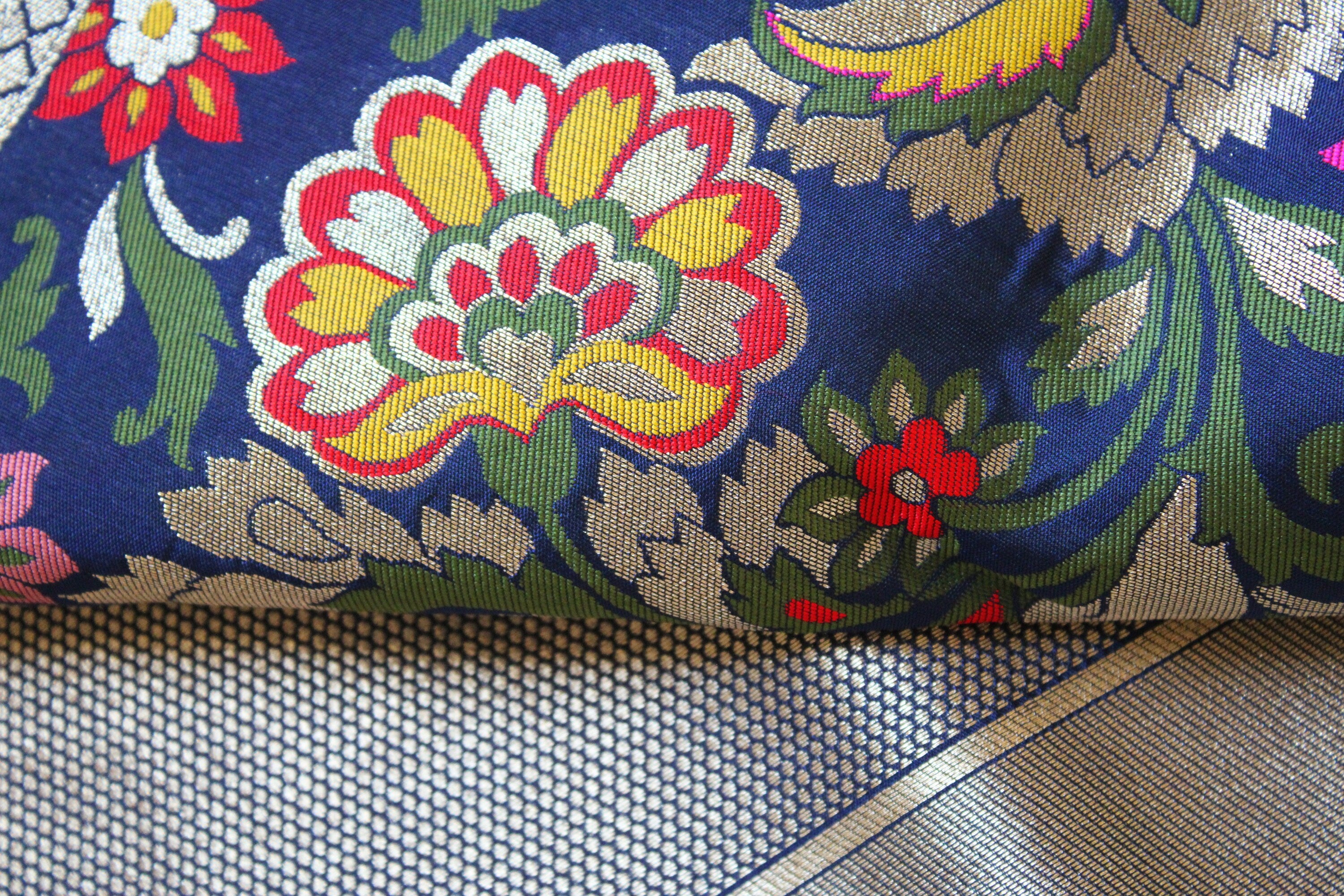 Banarasi Silk Navy Blue Dupatta with multicolor floral handweaving
