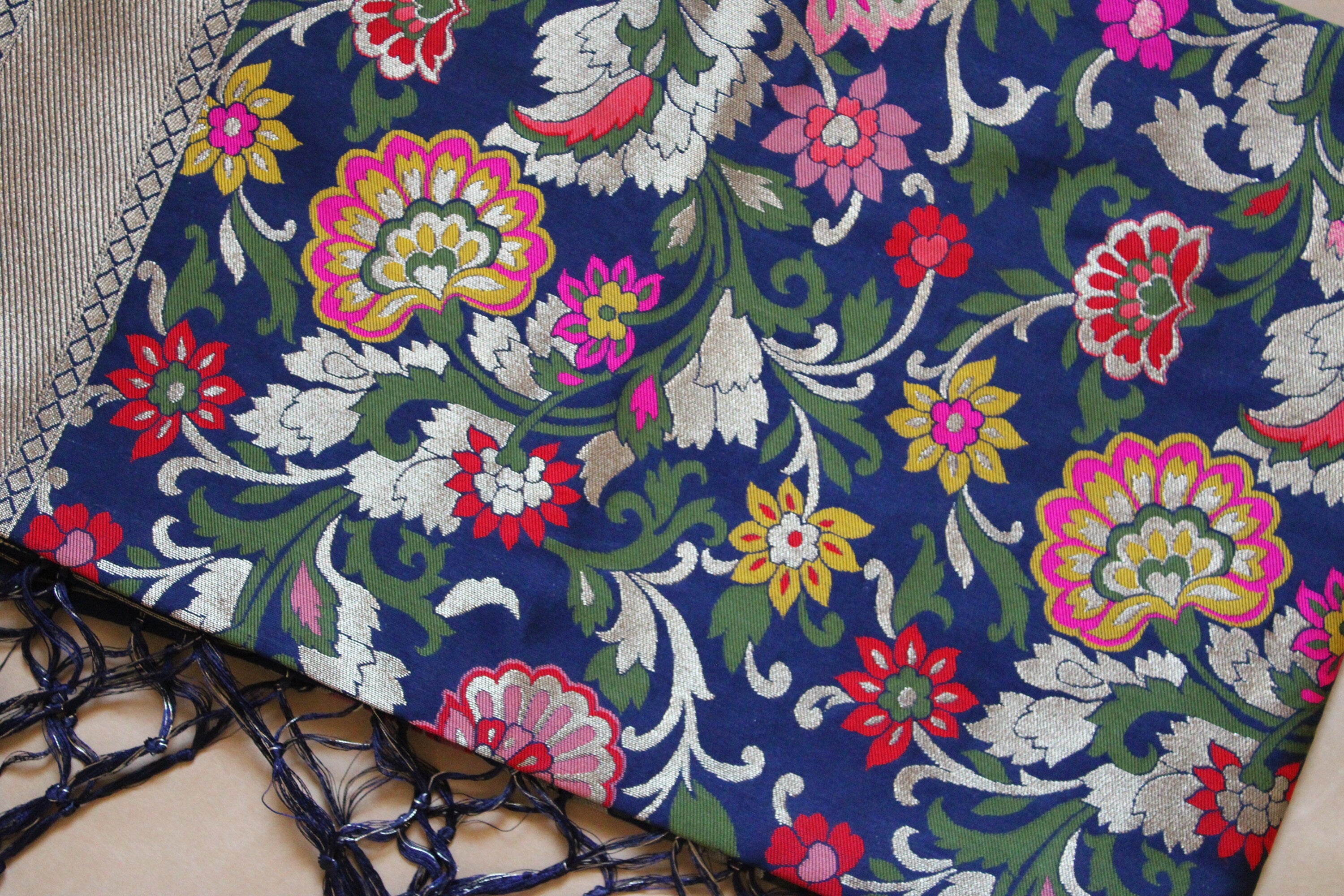 Banarasi Silk Navy Blue Dupatta with multicolor floral handweaving
