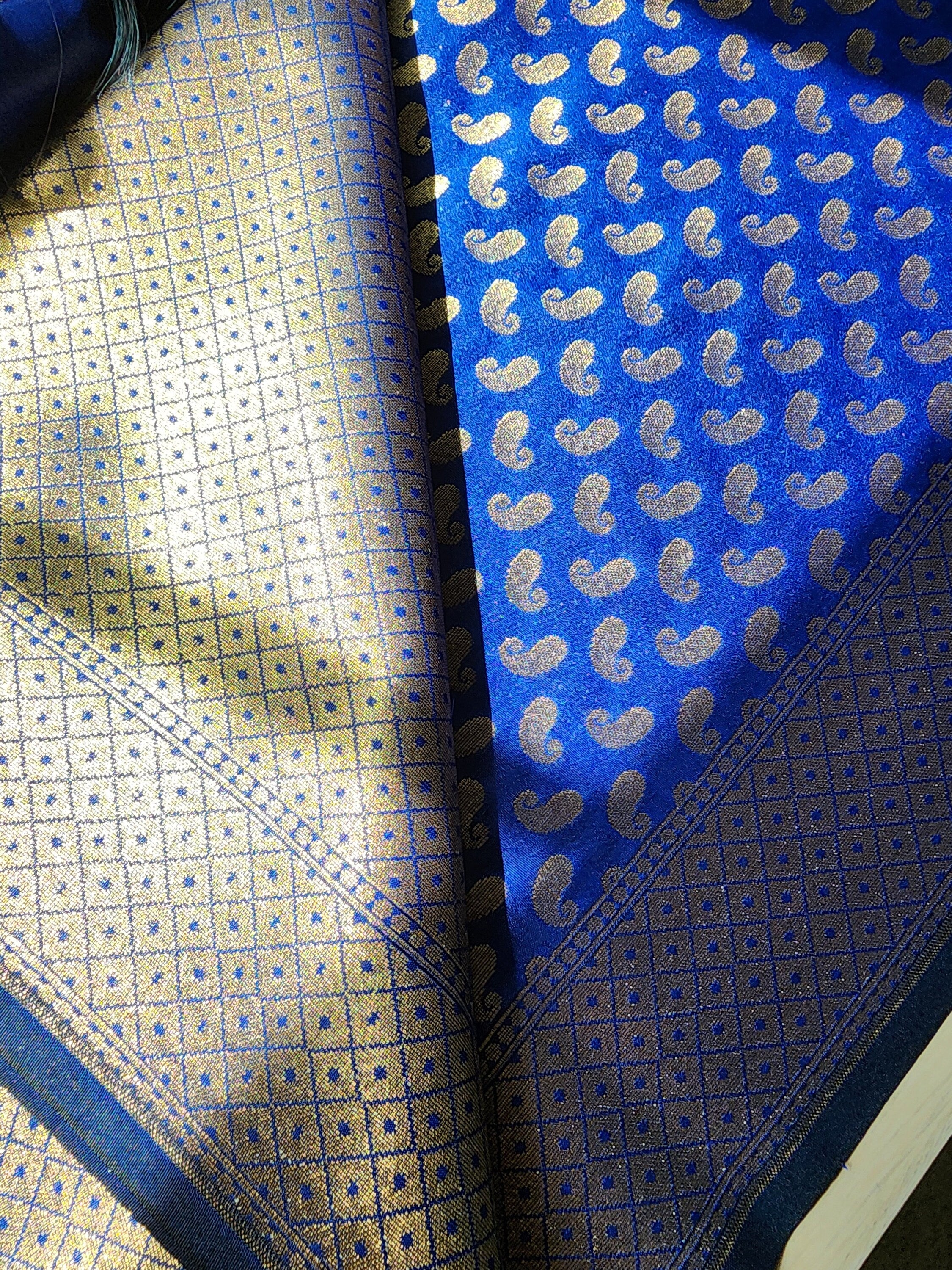 Royal Blue Banarasi Silk Dupatta with Gold Kairi Motifs and Intricate Zari Border