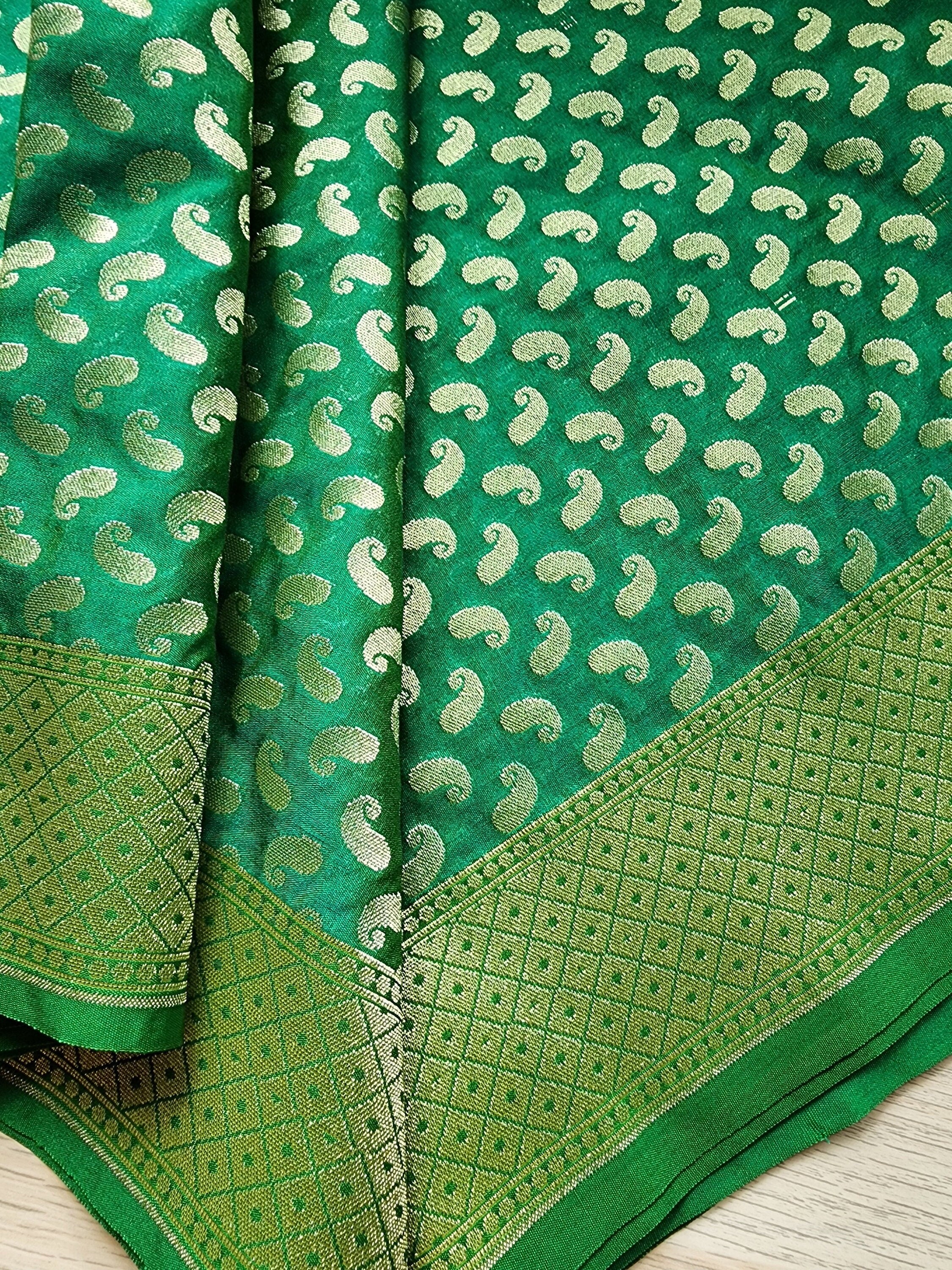 Forest Green Banarasi Silk Dupatta with Gold Kairi Motifs and Intricate Zari Border