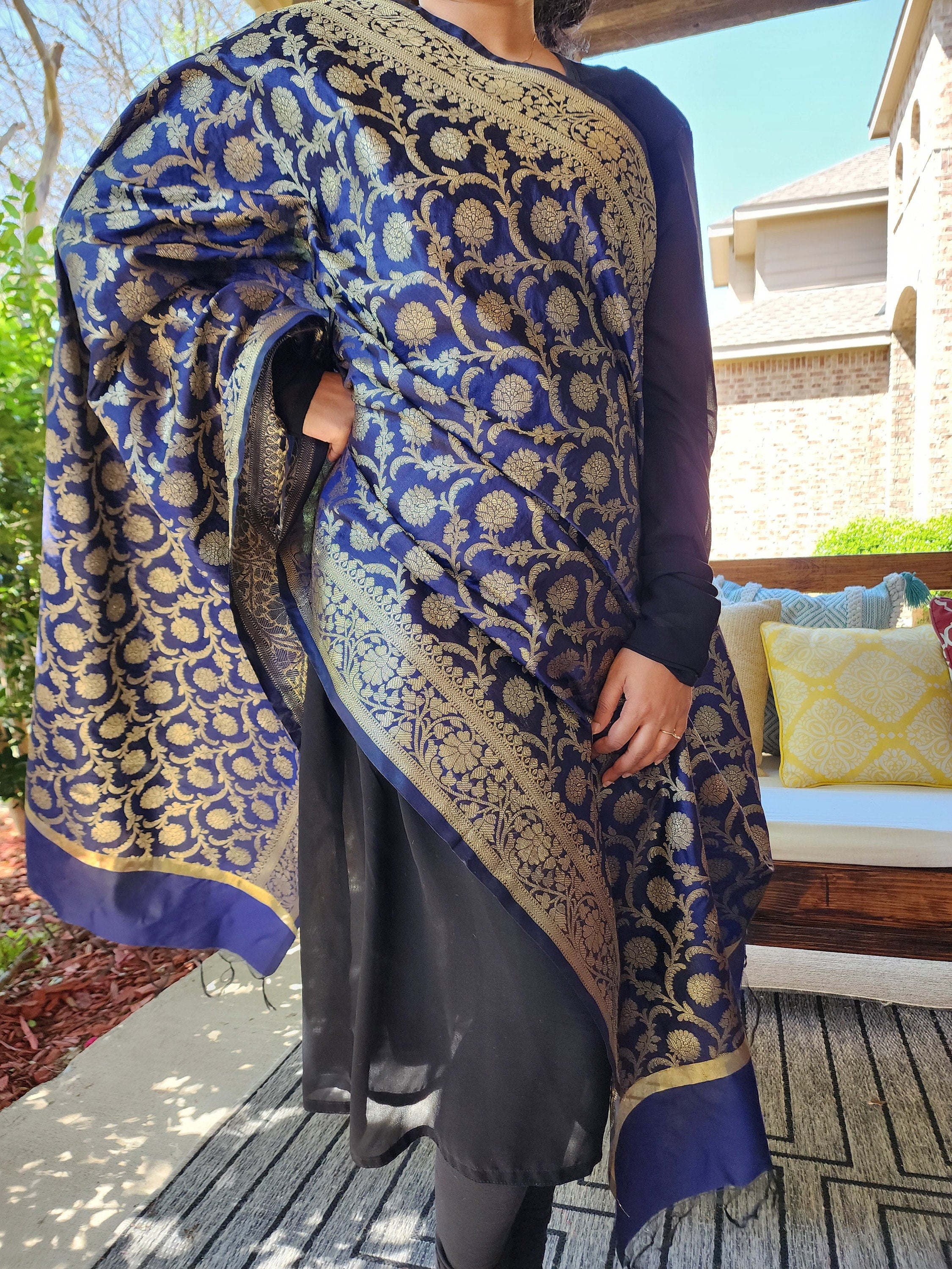 Banarasi Dark Gunmetal Gray Silk Dupatta with gold weaving
