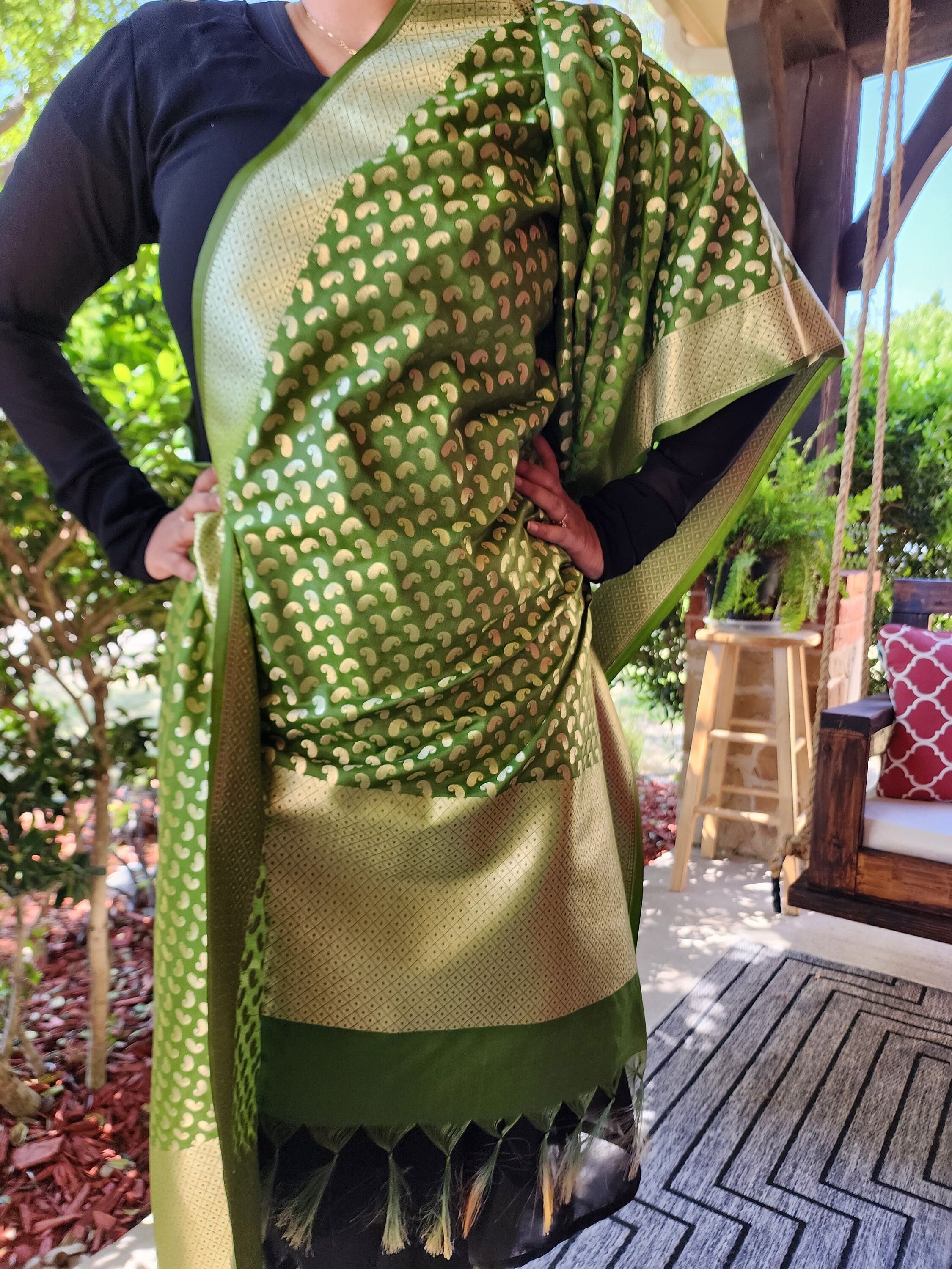 Light Green Banarasi Silk Dupatta with Gold Kairi Motifs and Intricate Zari Border