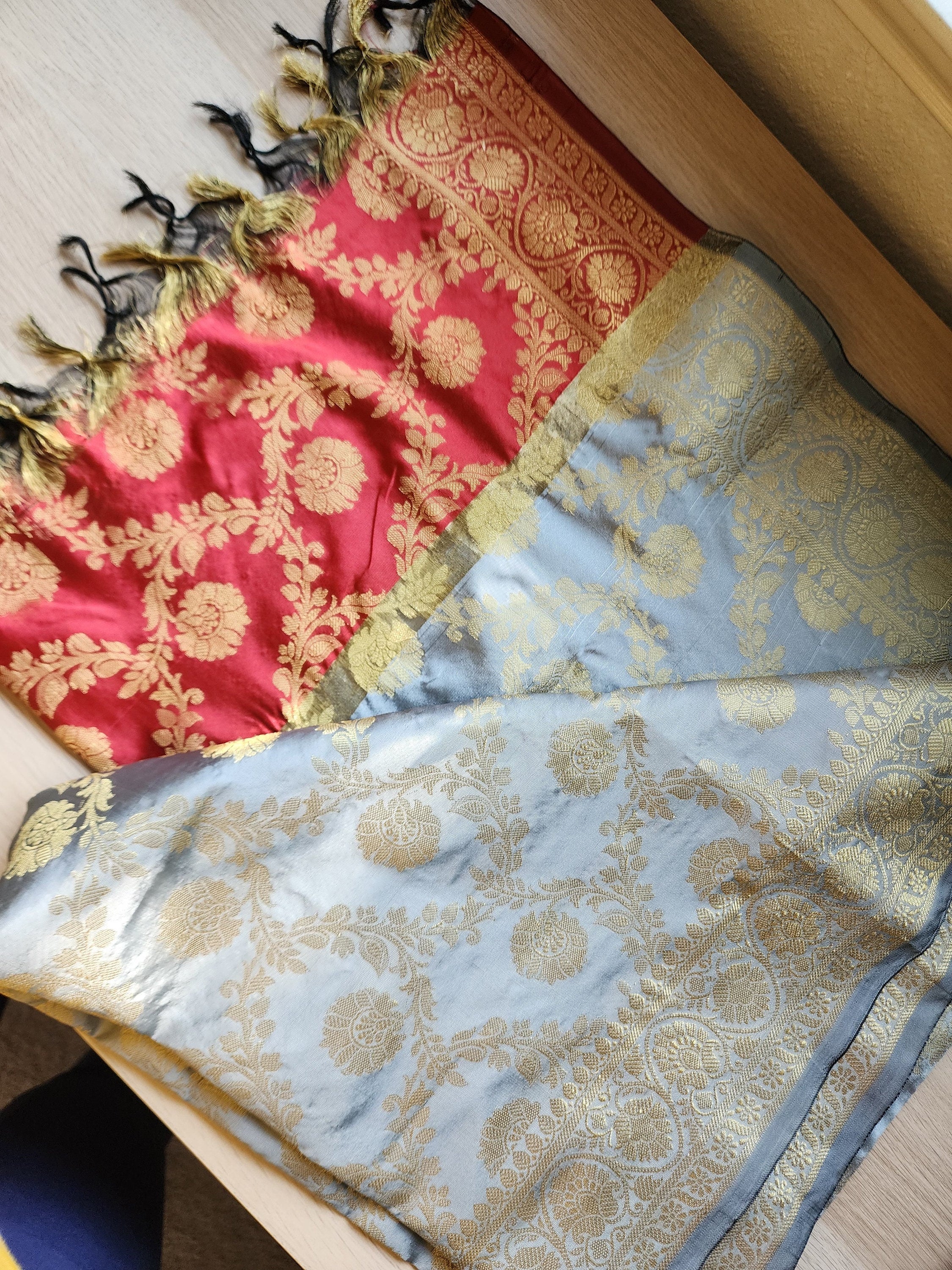 Banarasi Gray and Red Dual Color Silk Dupatta with gold weaving