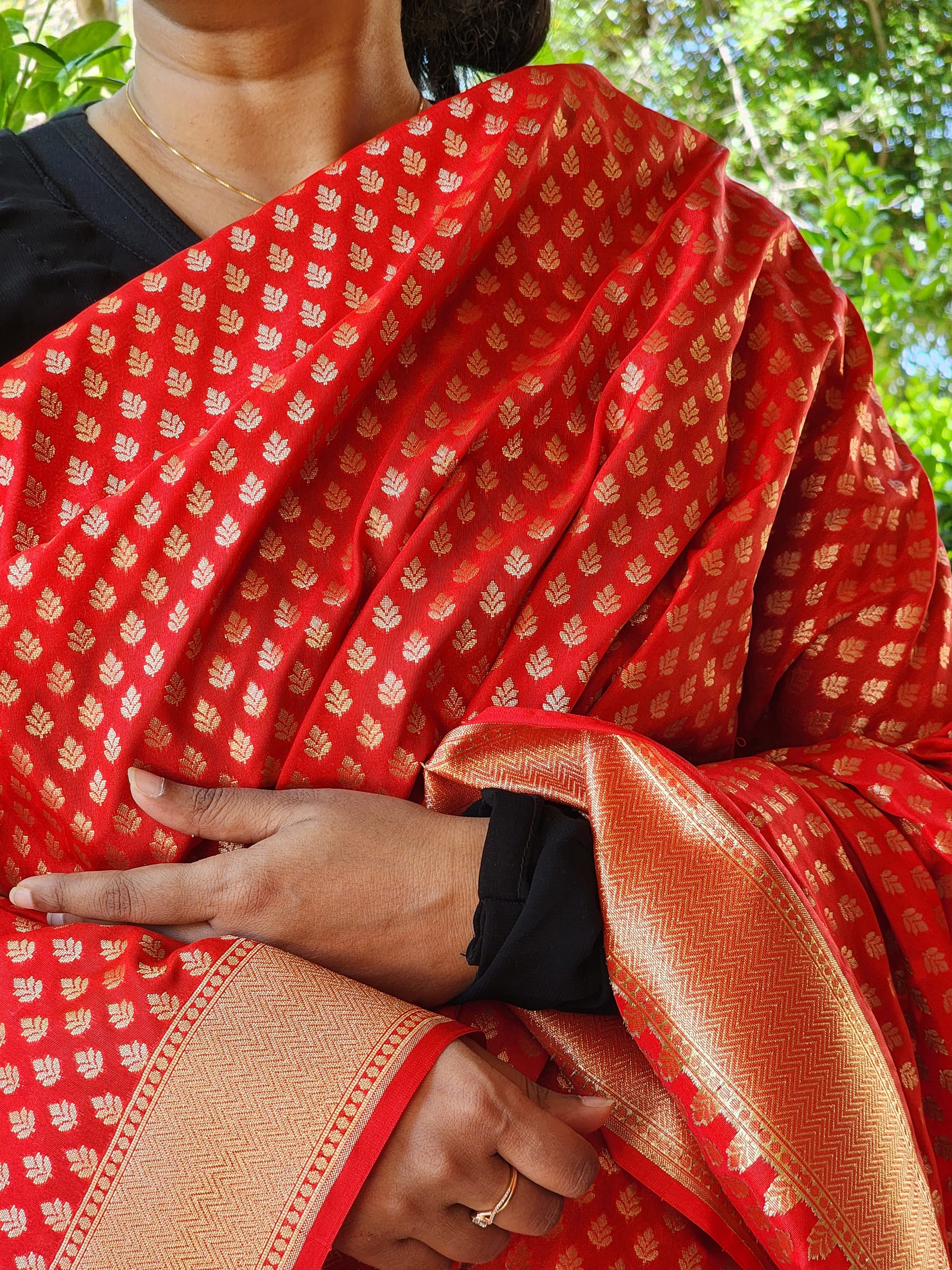 Banarasi Silk Red Color Dupatta with gold handweaving