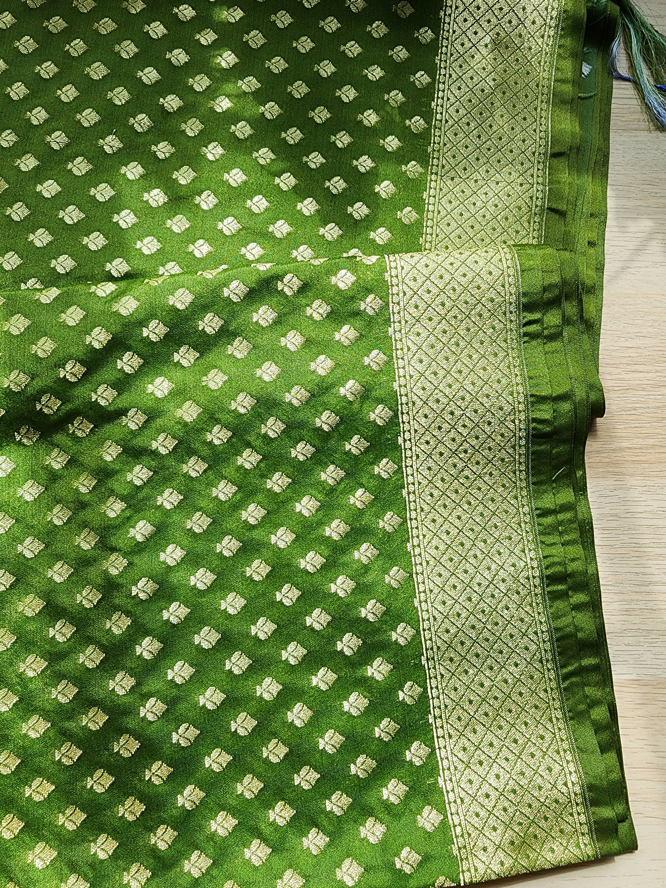 Light Green Banarasi Silk Dupatta with Gold Leaf Motifs and Intricate Zari Border