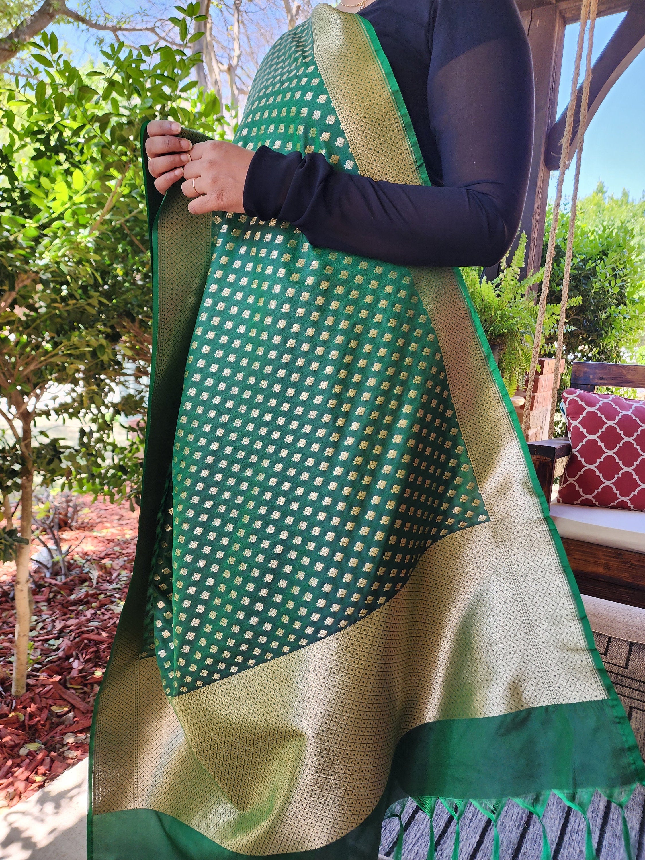 Dark Green Banarasi Silk Dupatta with Gold Leaf Motifs and Intricate Zari Border
