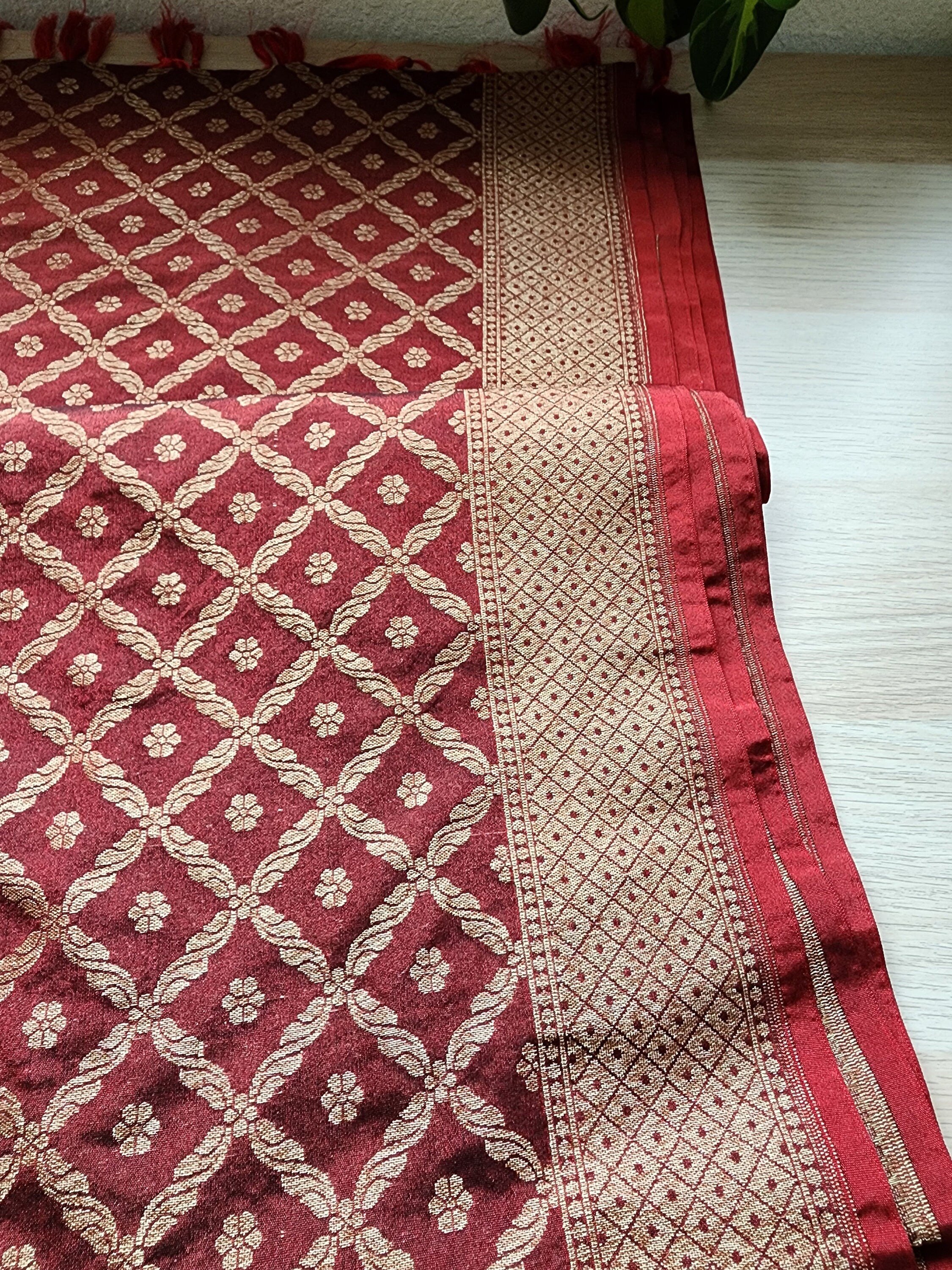 Banarasi Silk Brown Dupatta with handwoven Golden threads