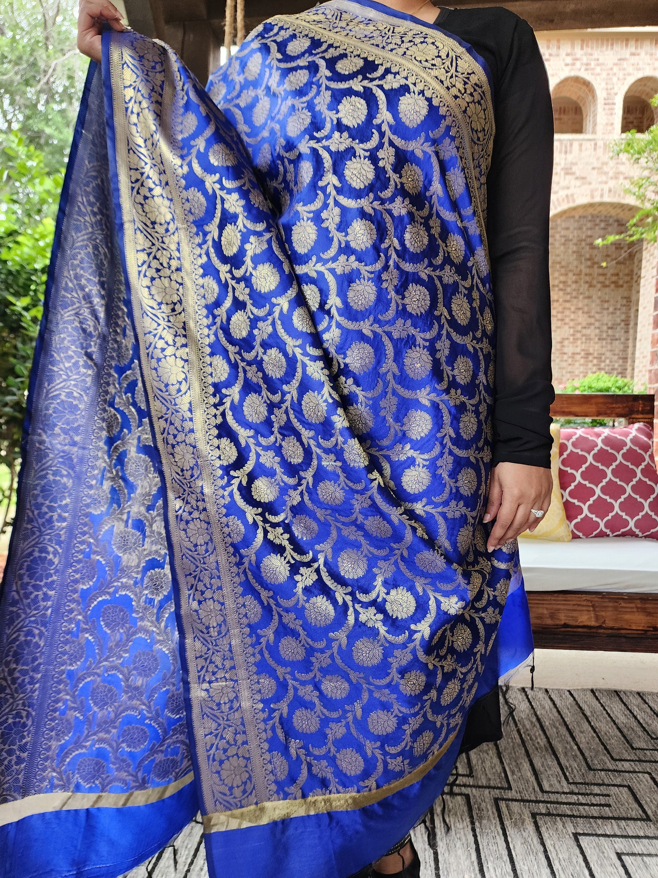 Banarasi Royal Blue Silk Dupatta with Gold Weaving and Floral Border