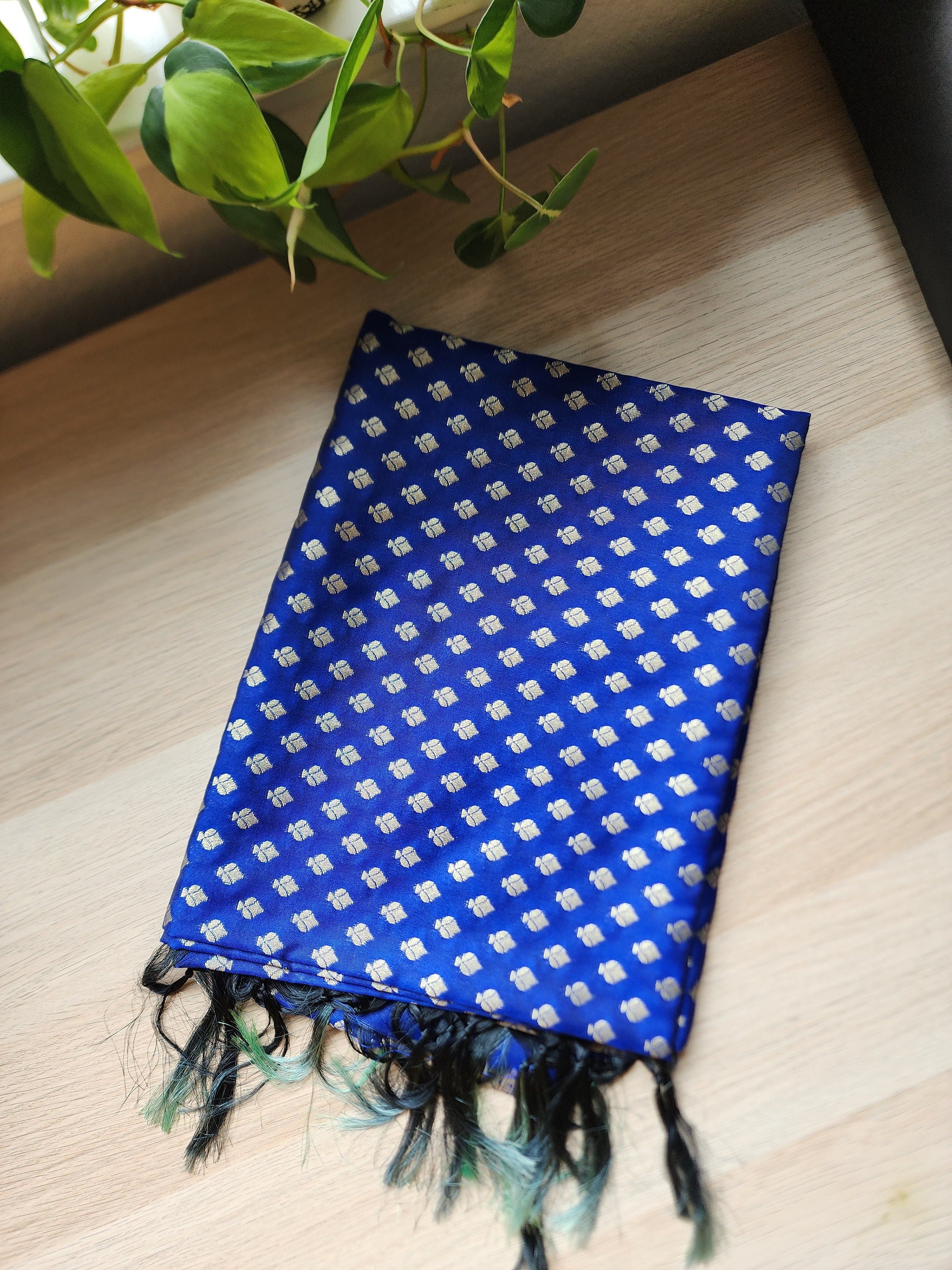 Banarasi Silk Royal Blue Dupatta with gold handweaving