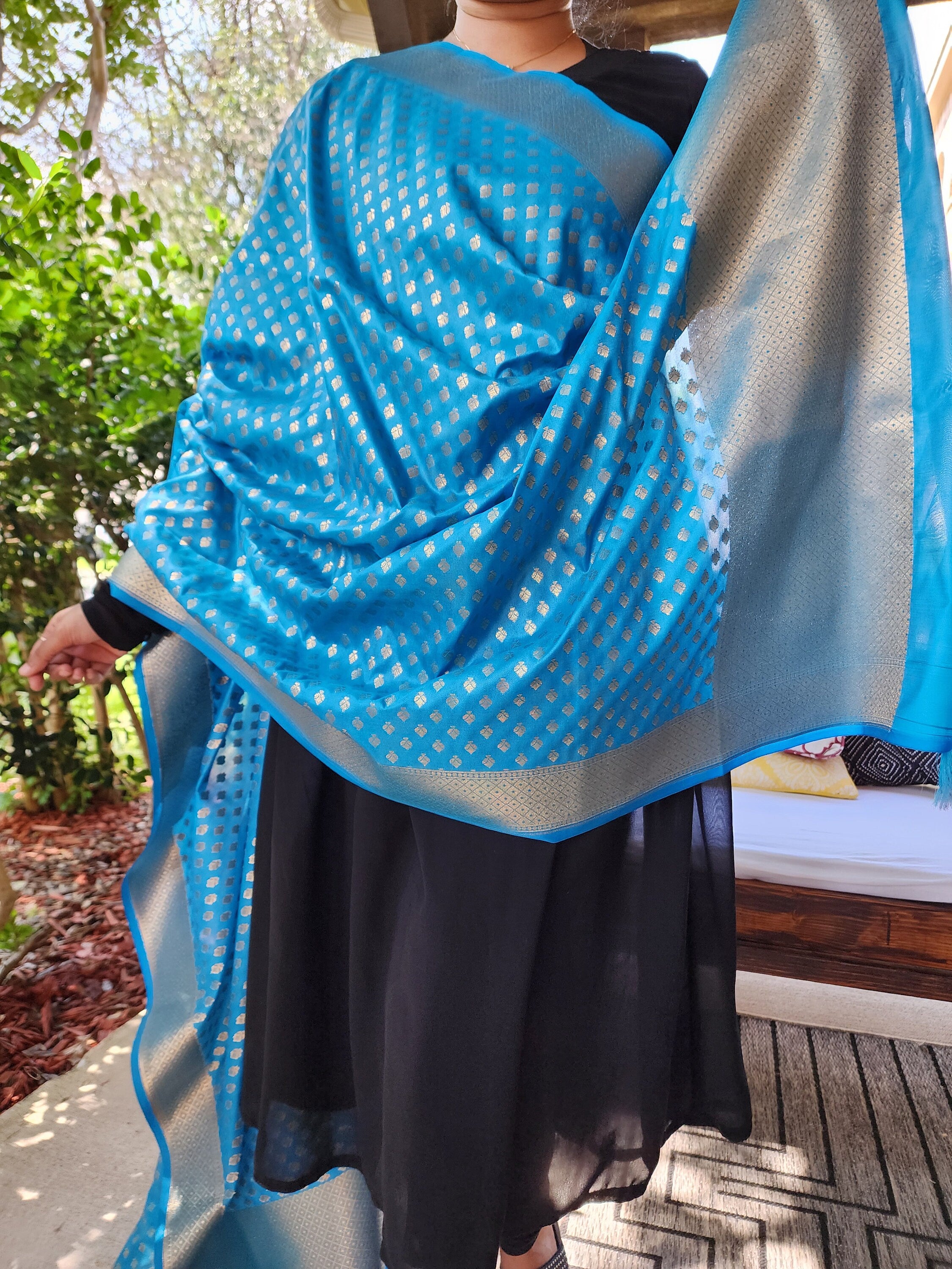 Azure Blue Banarasi Silk Dupatta with Gold Leaf Motifs and Intricate Zari Border