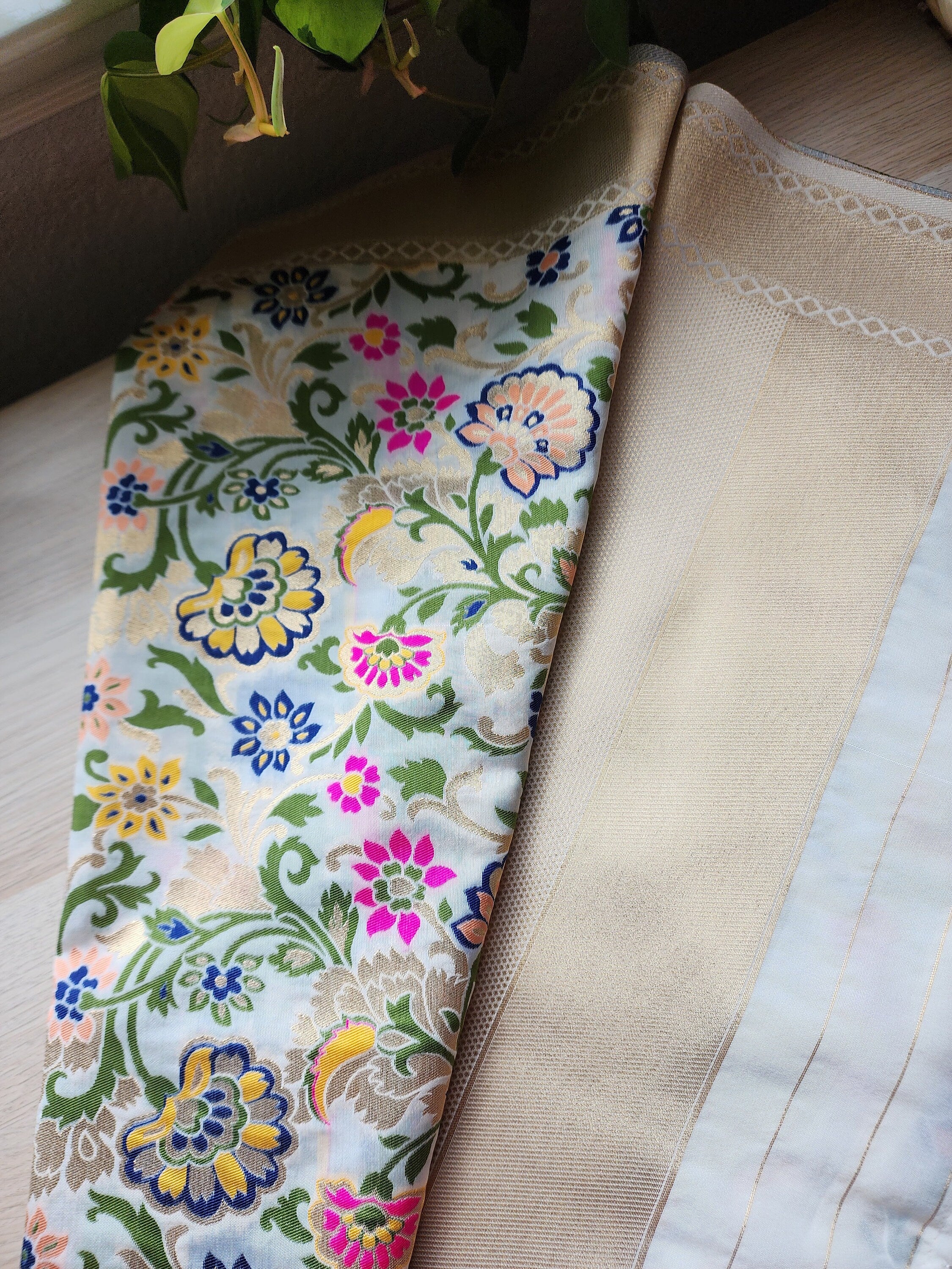 Banarasi Silk Off-White Dupatta with multicolor floral handweaving