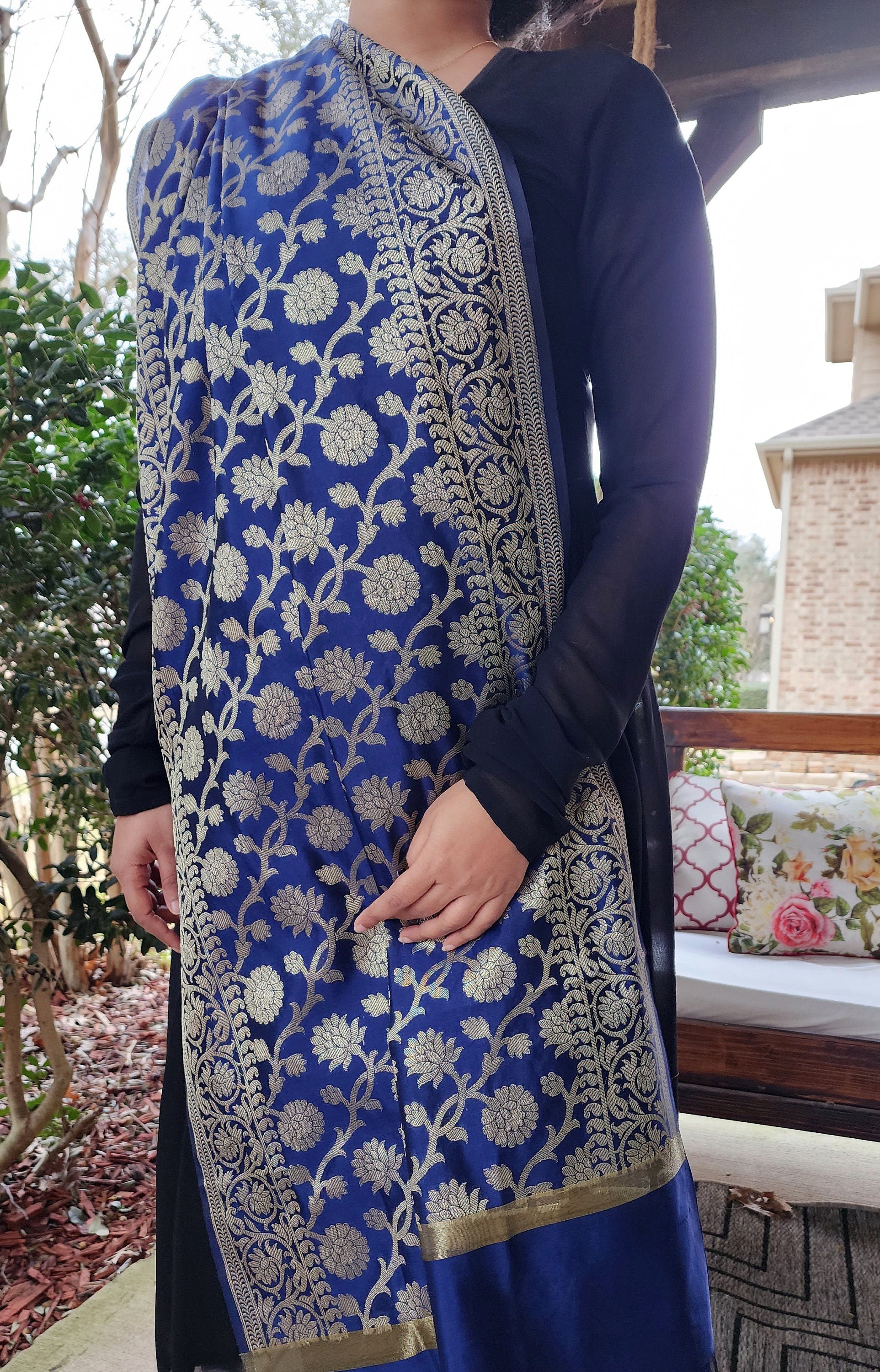 Banarasi Navy Blue Silk Dupatta with gold weaving