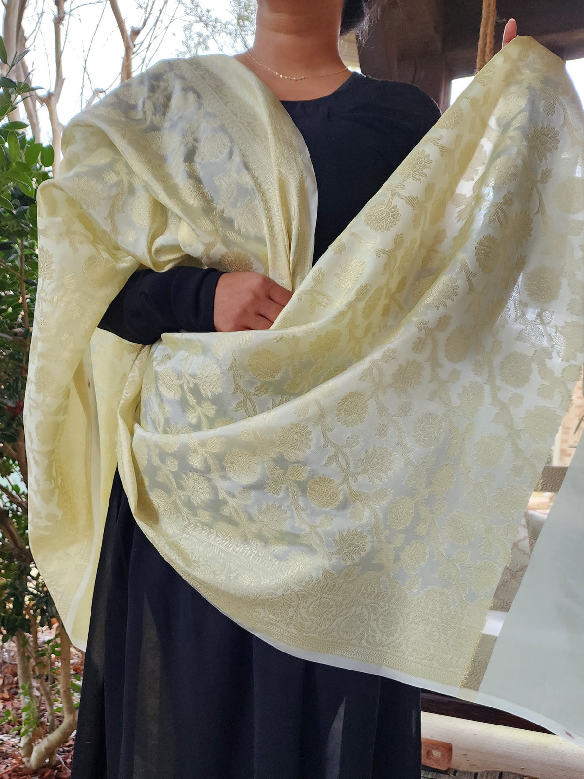 Banarasi Off-White Dupatta with gold handweaving, Indian traditional and Festive designer dupatta, luxurious, soft to touch dupatta