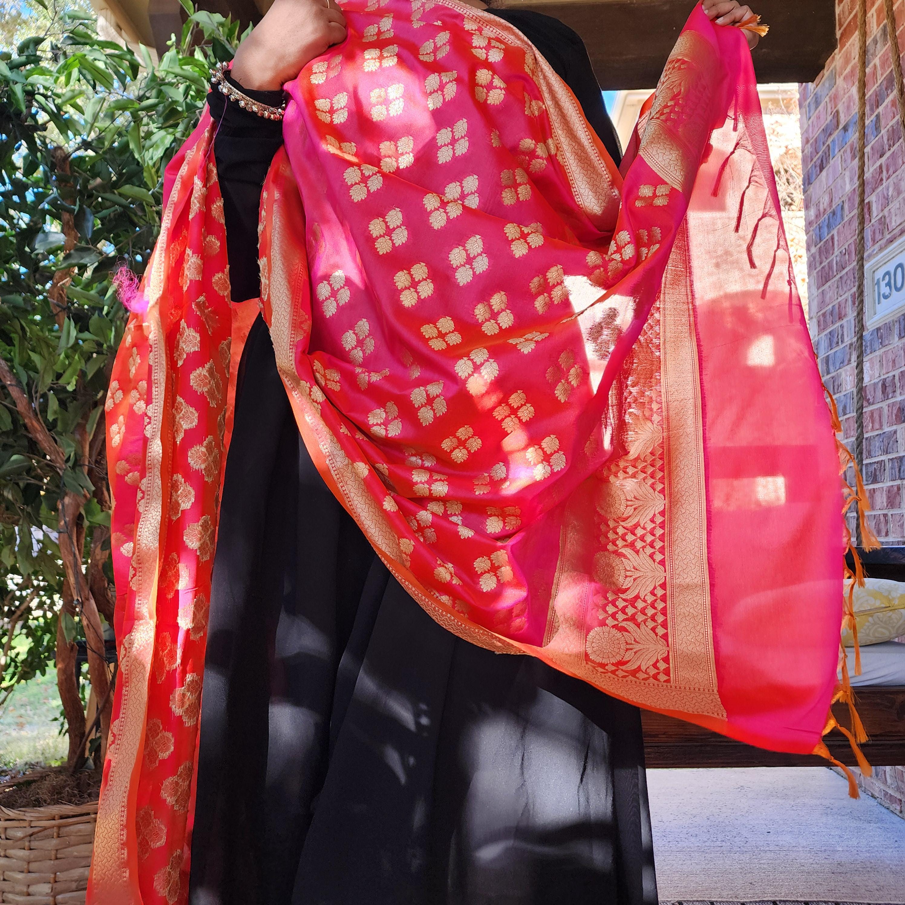 Banarasi Silk Peach Pink Dupatta with gold handweaving, Indian traditional and Festive designer dupatta, luxurious soft Banarsi dupatta