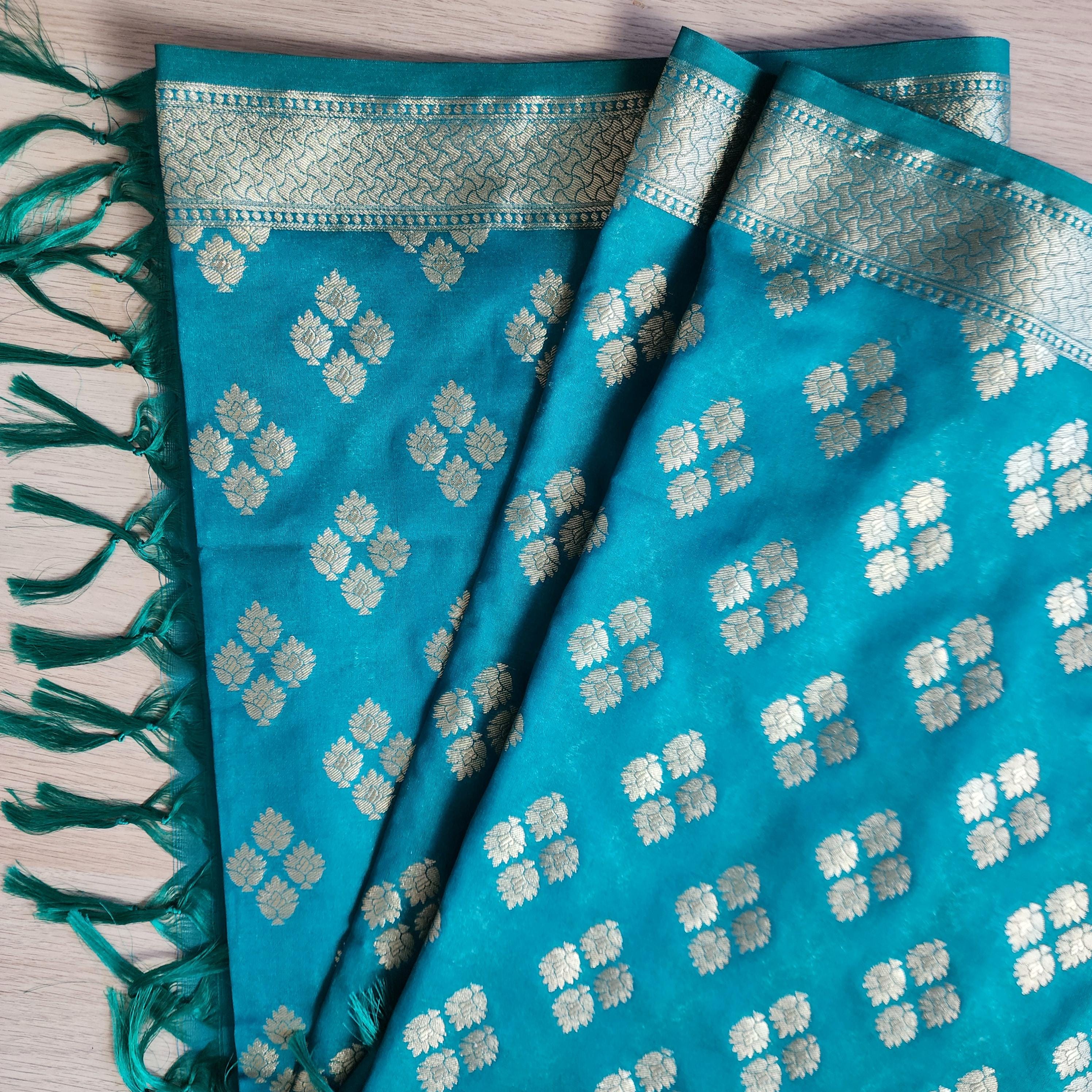 Banarasi Rama Green Color Dupatta with gold handweaving, Indian traditional and Festive designer dupatta, luxurious soft Banarsi dupatta