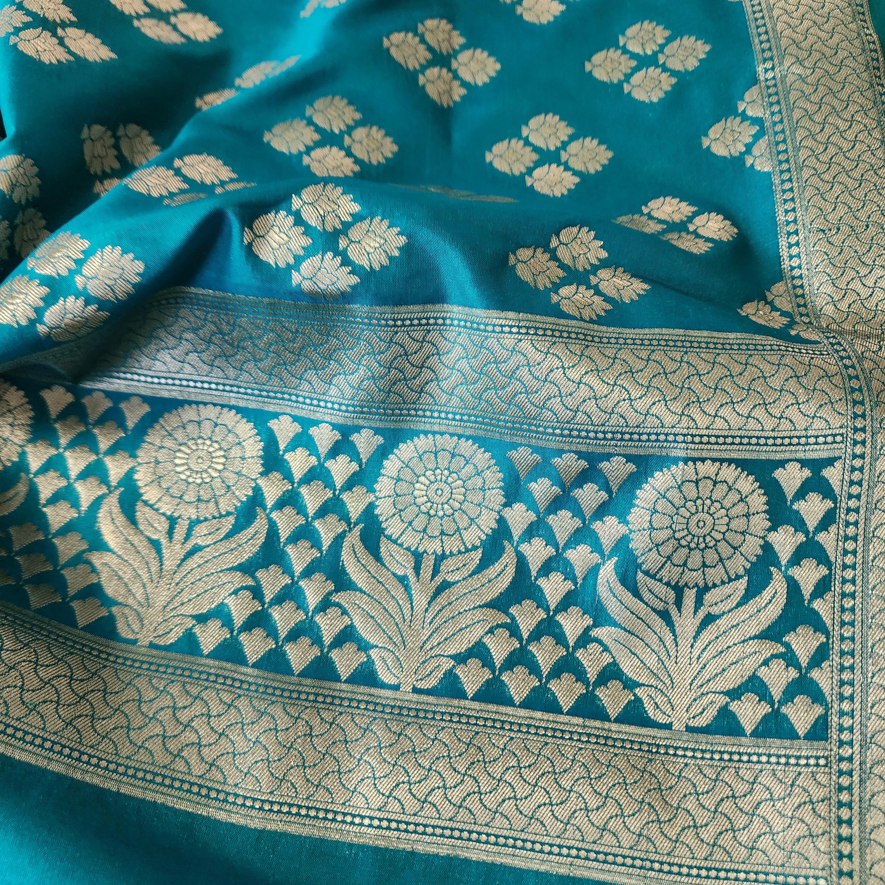 Banarasi Rama Green Color Dupatta with gold handweaving, Indian traditional and Festive designer dupatta, luxurious soft Banarsi dupatta