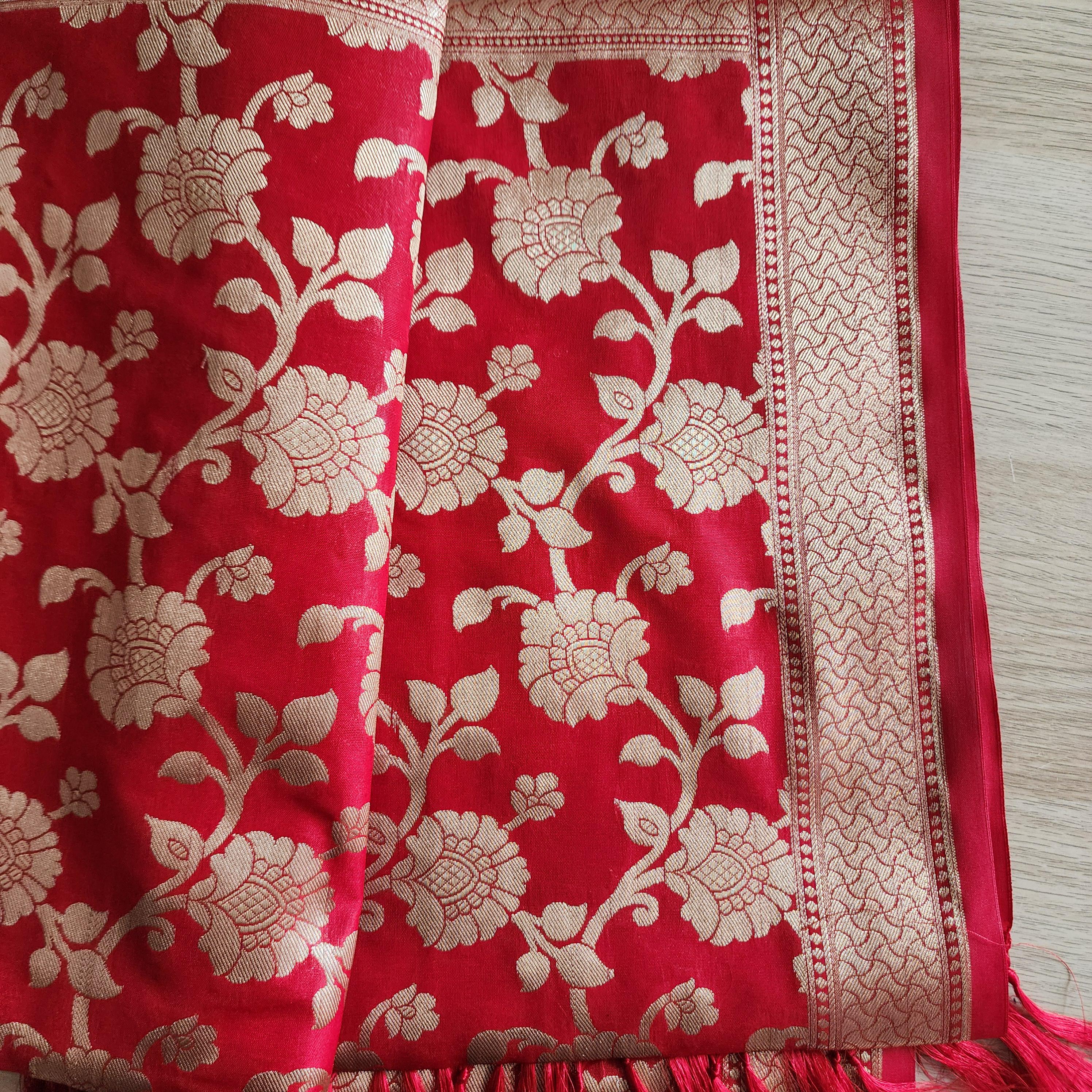 Banarasi Silk Maroon Red Dupatta with gold handweaving, Indian traditional and Festive designer dupatta, luxurious soft Banarsi dupatta