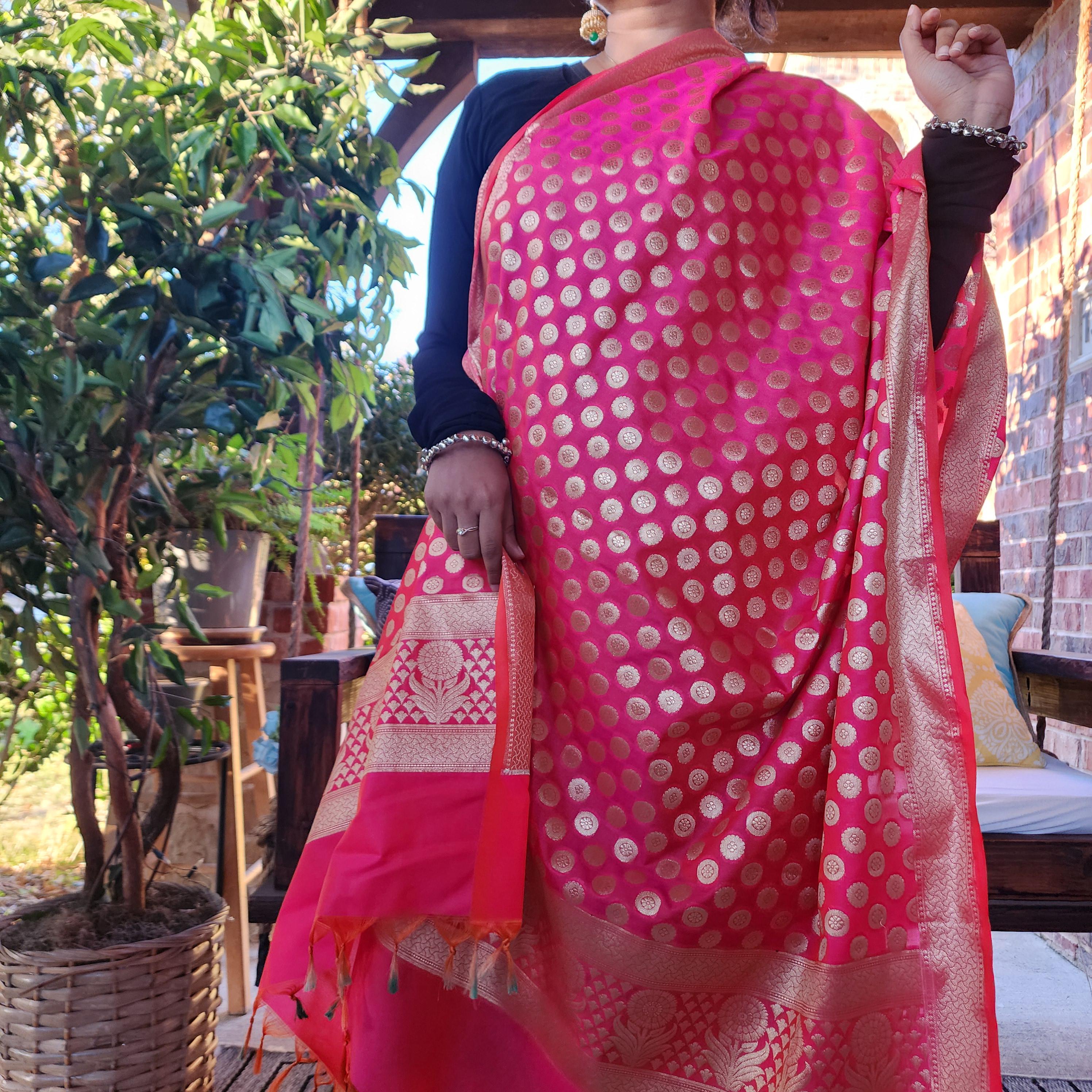 Banarasi Silk Pink Dupatta with gold handweaving, Indian traditional and Festive designer dupatta, luxurious soft Banarsi dupatta