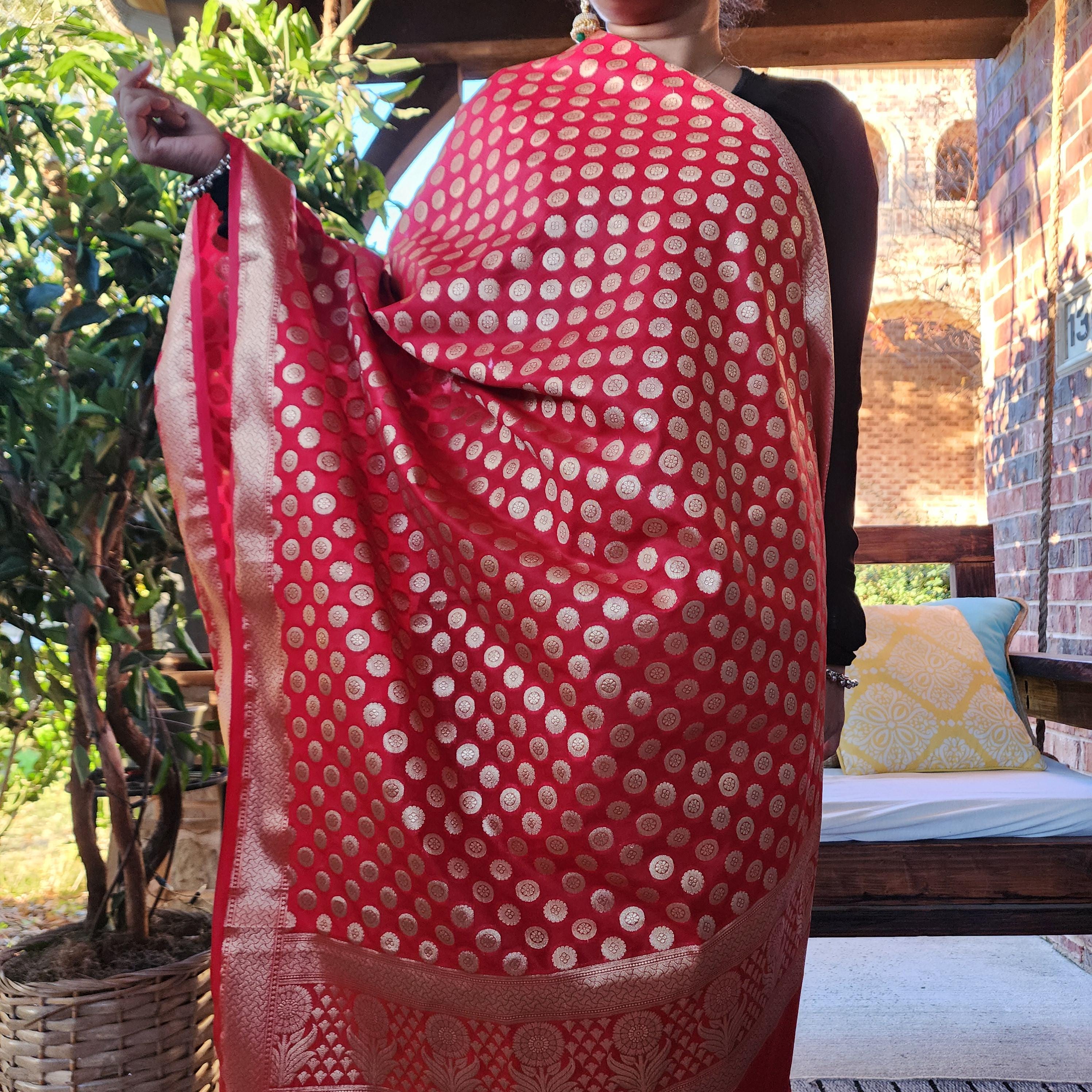 Banarasi Silk Red Dupatta with gold handweaving, Indian traditional and Festive designer dupatta, luxurious soft Banarsi dupatta