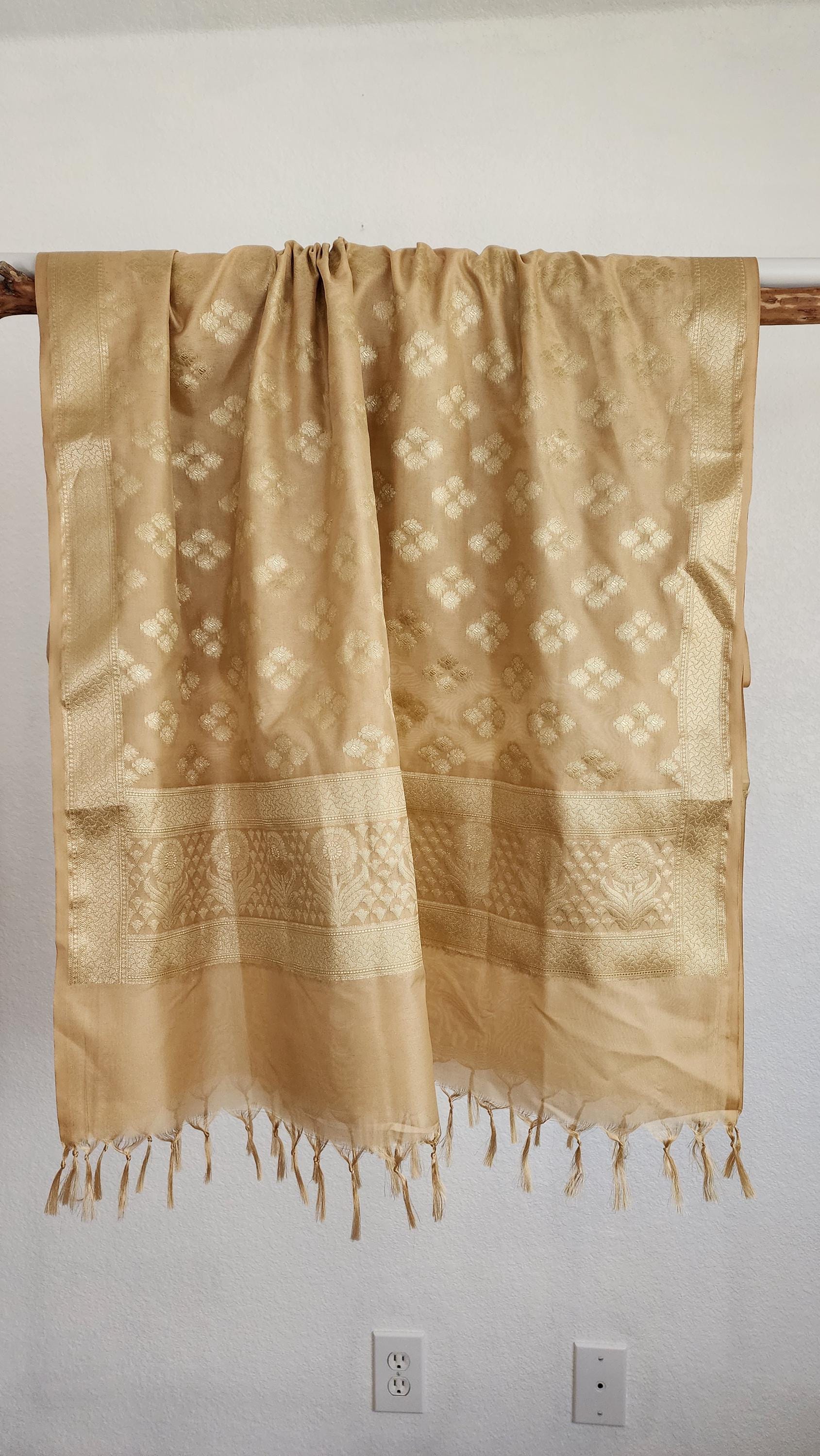 Banarasi Silk Beige Dupatta with gold handweaving, Indian traditional and Festive designer dupatta, luxurious soft Banarsi dupatta