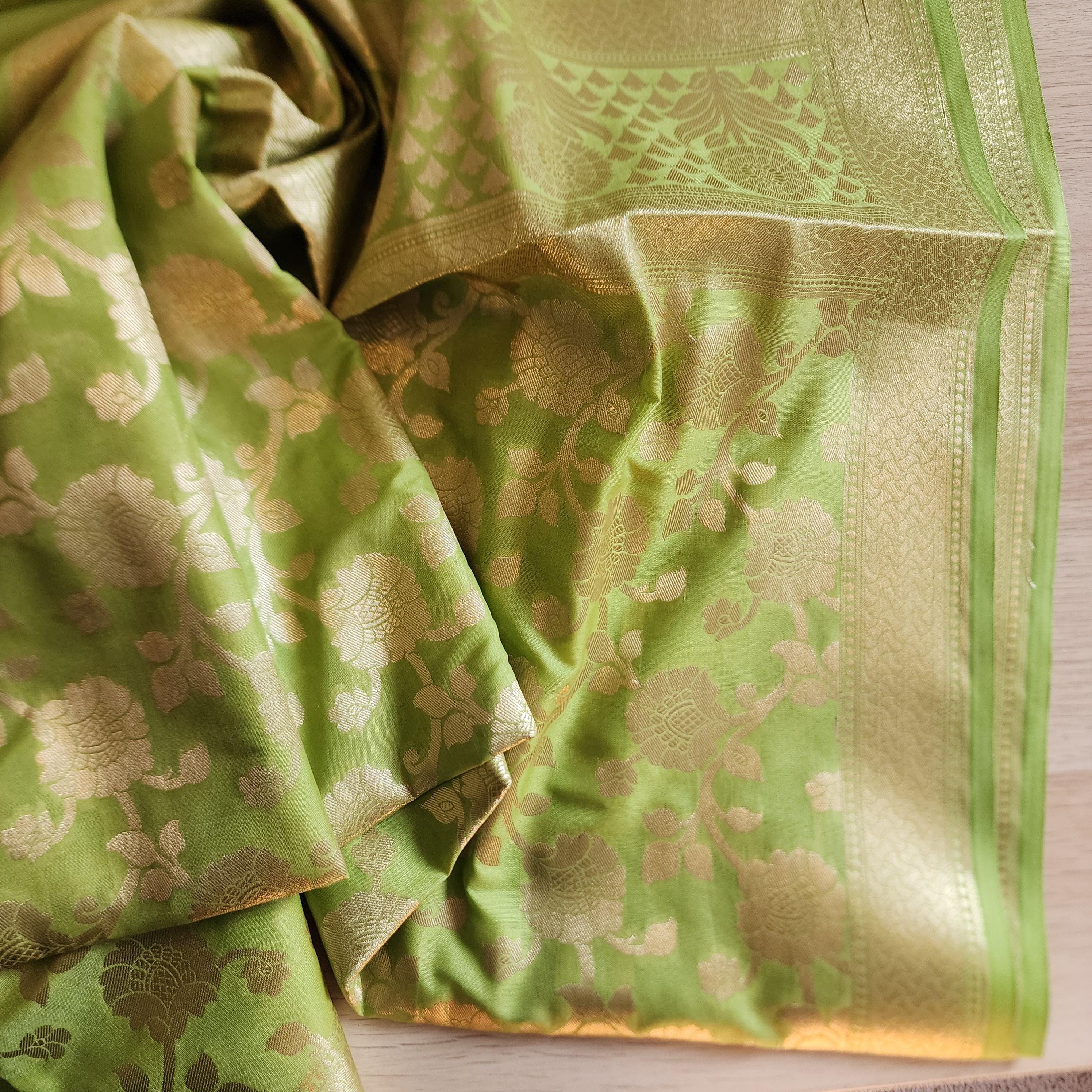 Banarasi Silk Pista Green Dupatta with gold handweaving, Indian traditional and Festive designer dupatta, luxurious soft Banarsi dupatta