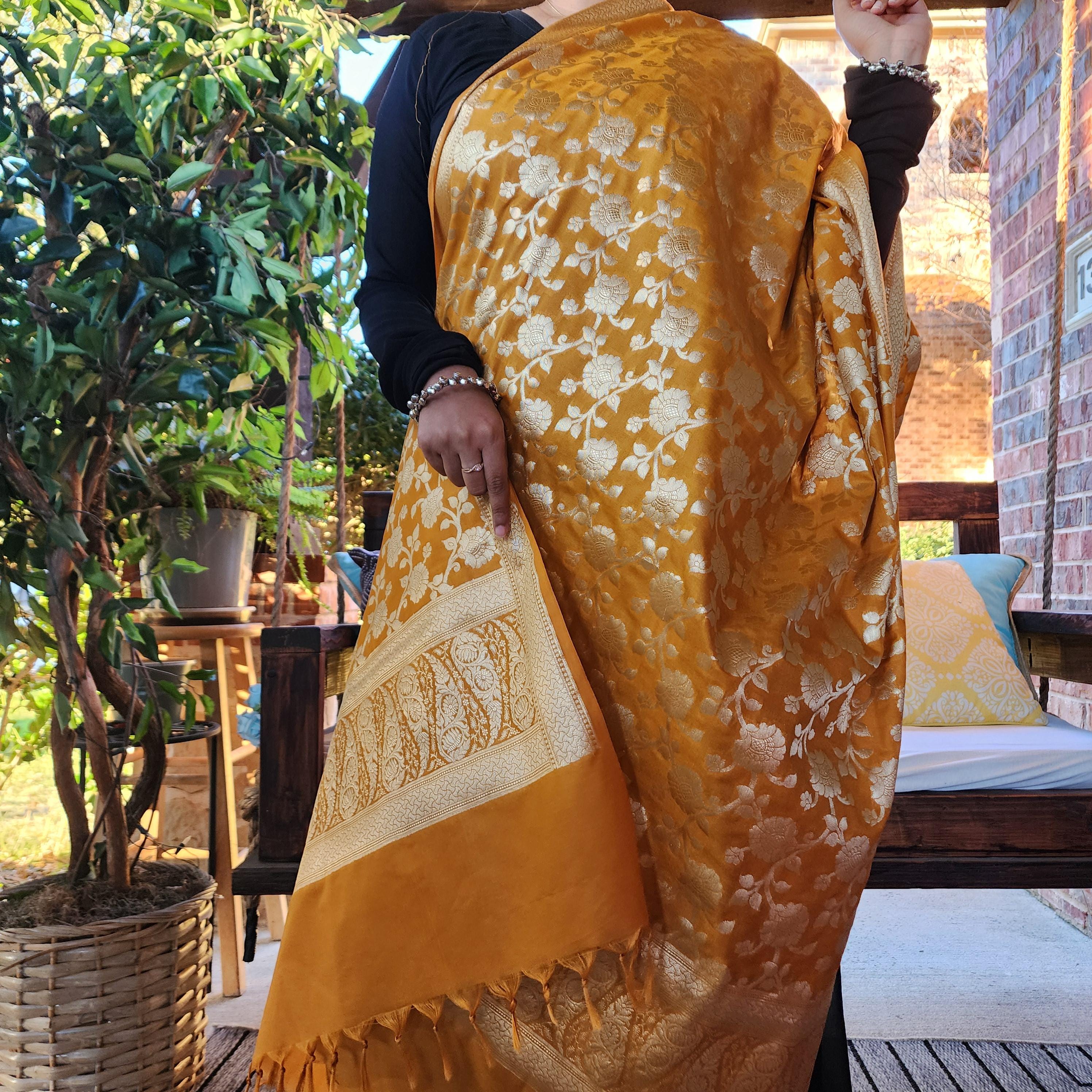 Banarasi Silk Mustard Yellow Dupatta with gold handweaving
