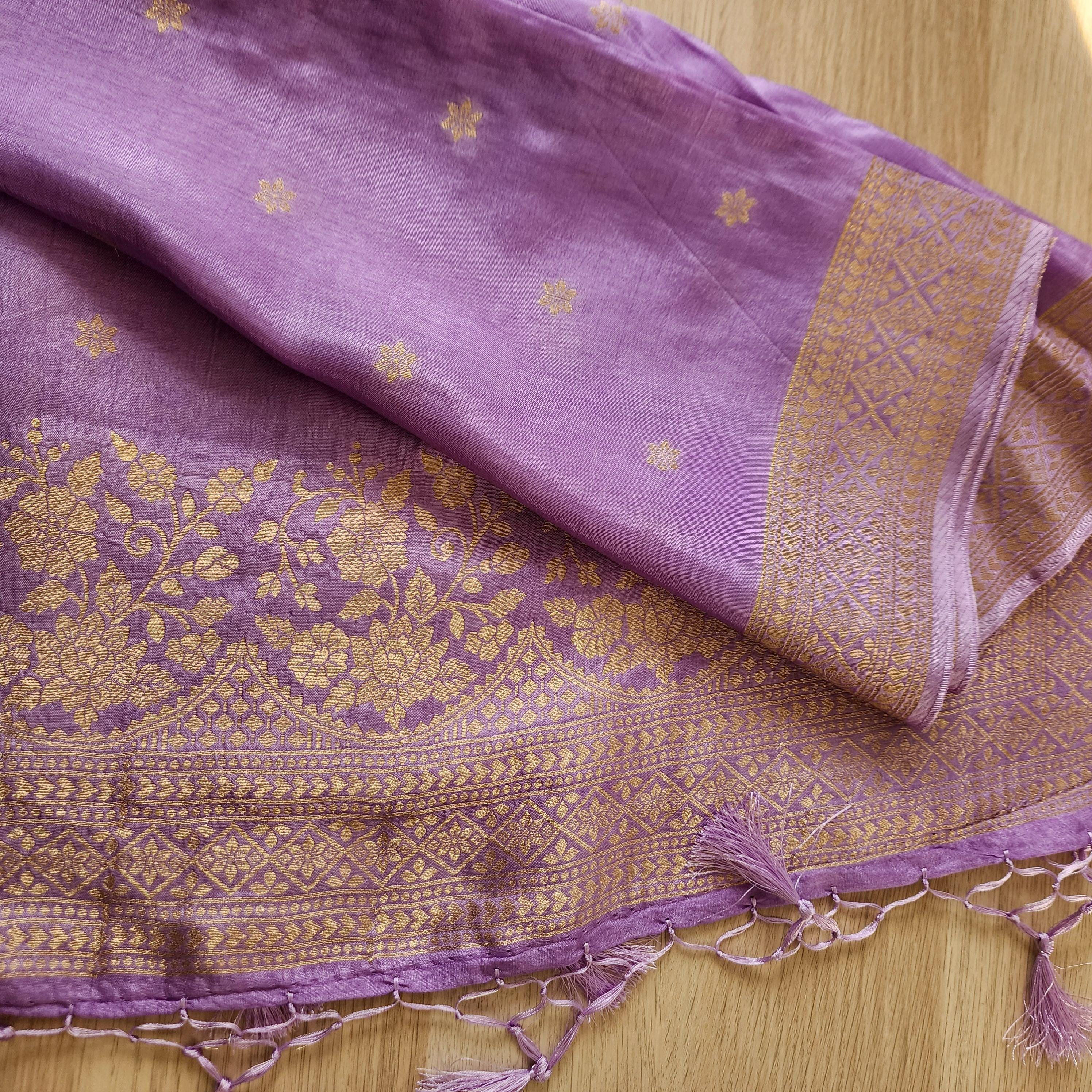 Banarasi Lavender Dola Silk with Golden Zari border & Floral motifs
