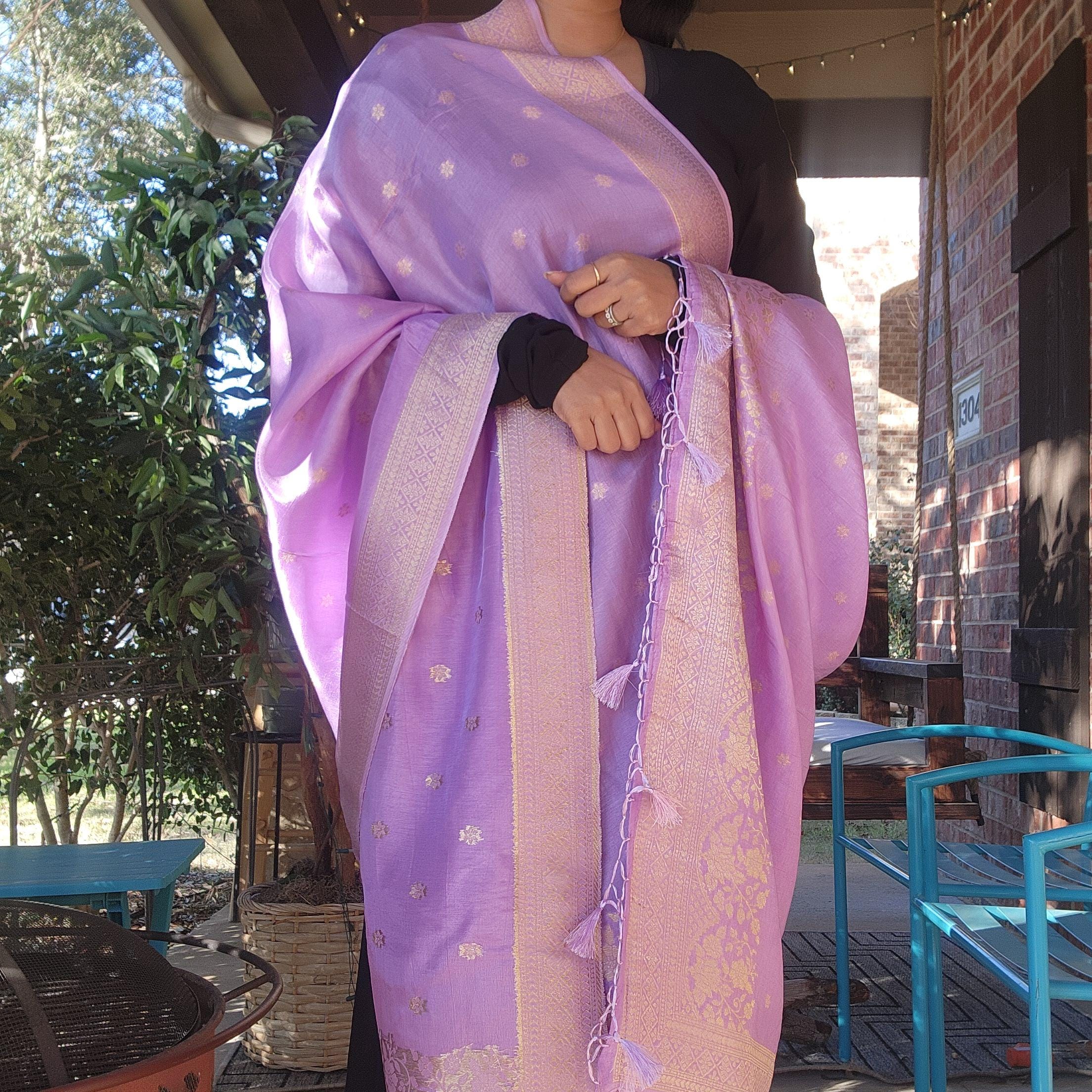 Banarasi Lavender Dola Silk with Golden Zari border & Floral motifs